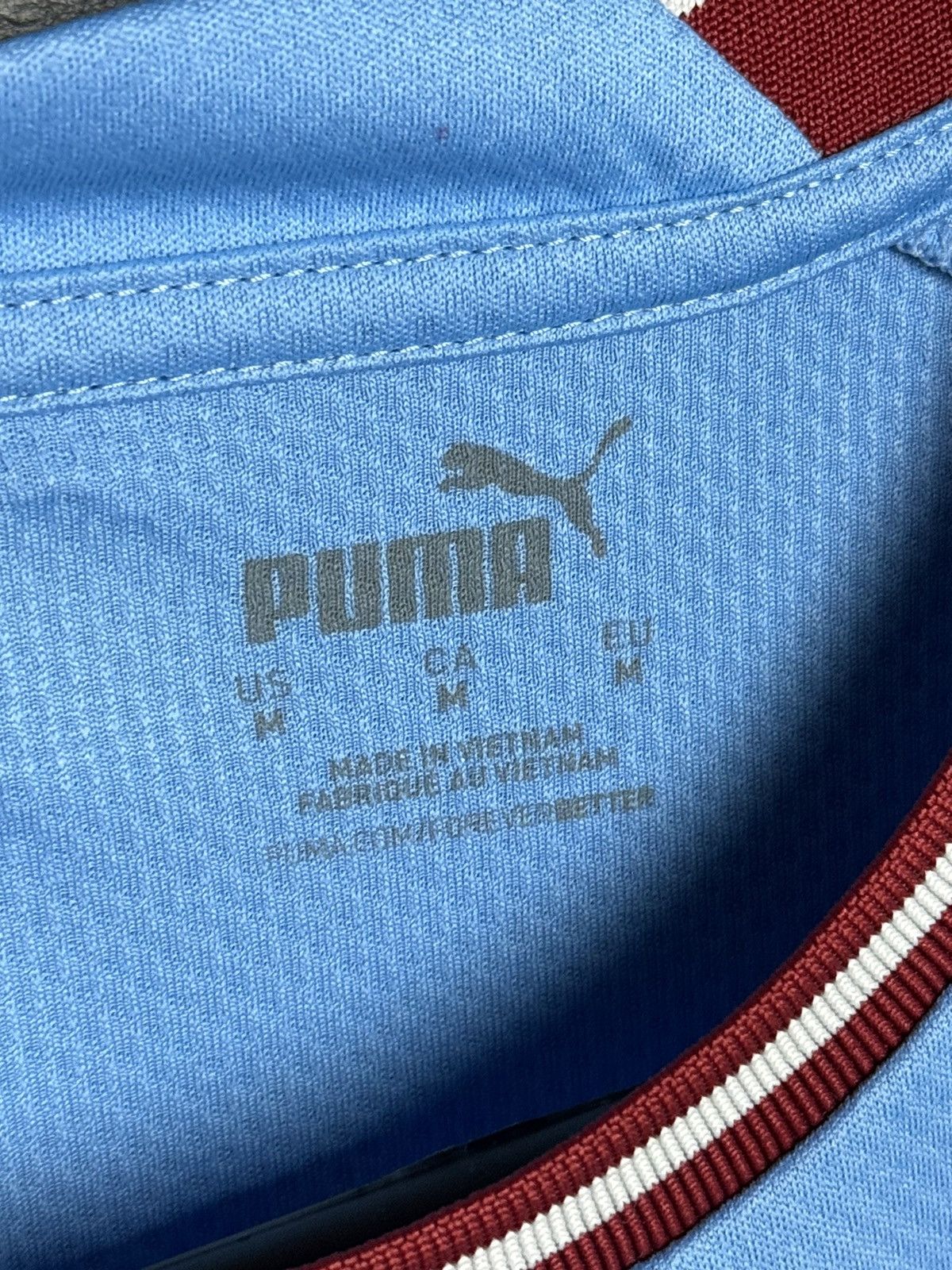 Puma Manchester City 22/23 Home Cancelo Football Jersey Size US M / EU 48-50 / 2 - 22 Thumbnail