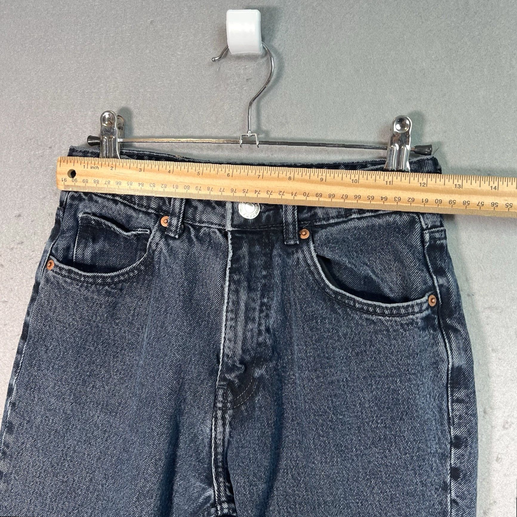 Zara Zara Jeans Womens Size 2 Tapered Leg Black Medium Wash 100% Cotton Size 26" / US 2 / IT 38 - 3 Thumbnail