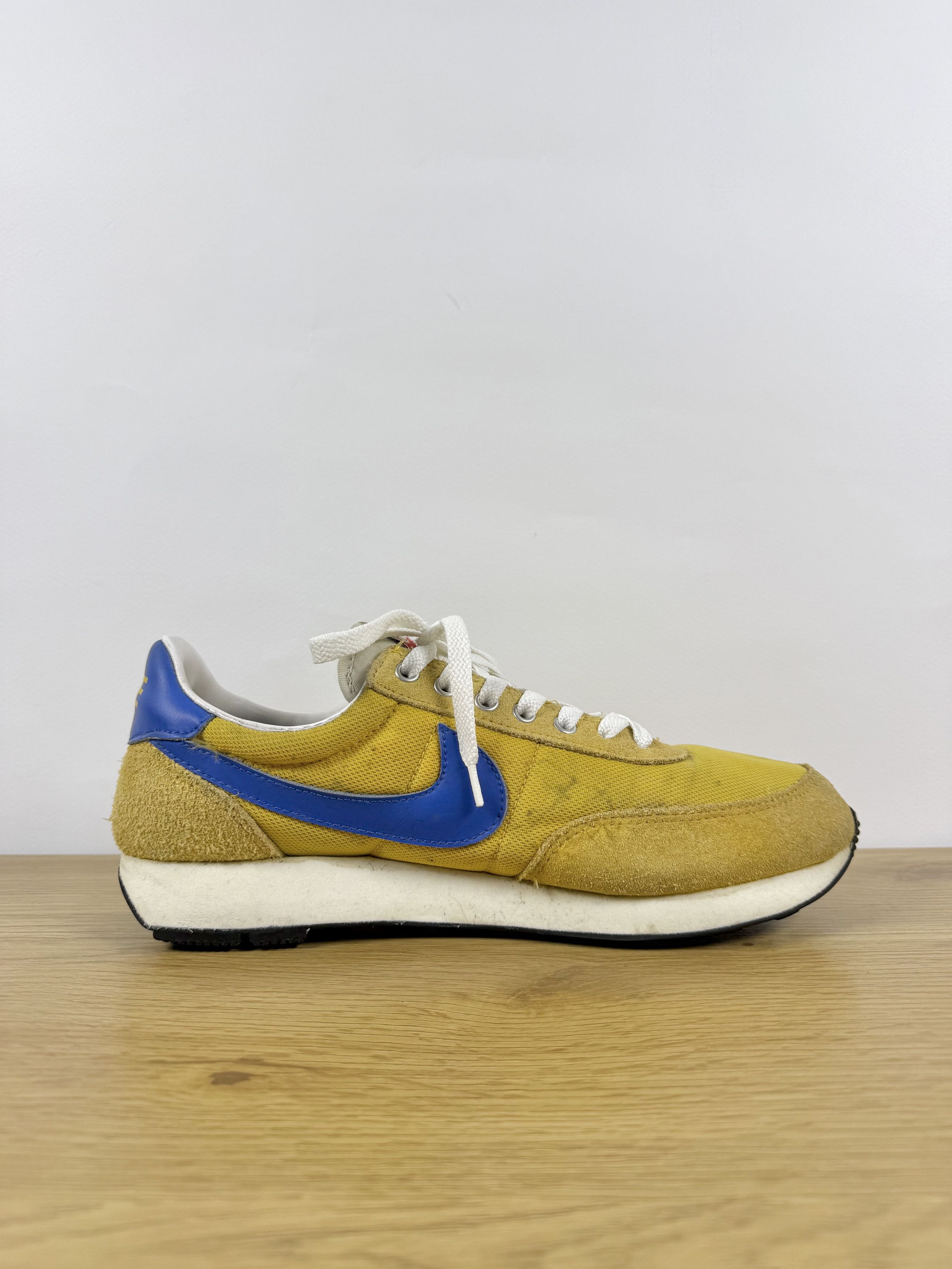 Nike 1999 Nike LDV Maize Vintage Yellow waffle tailwind US 10 Size US 10 / EU 43 - 7 Thumbnail