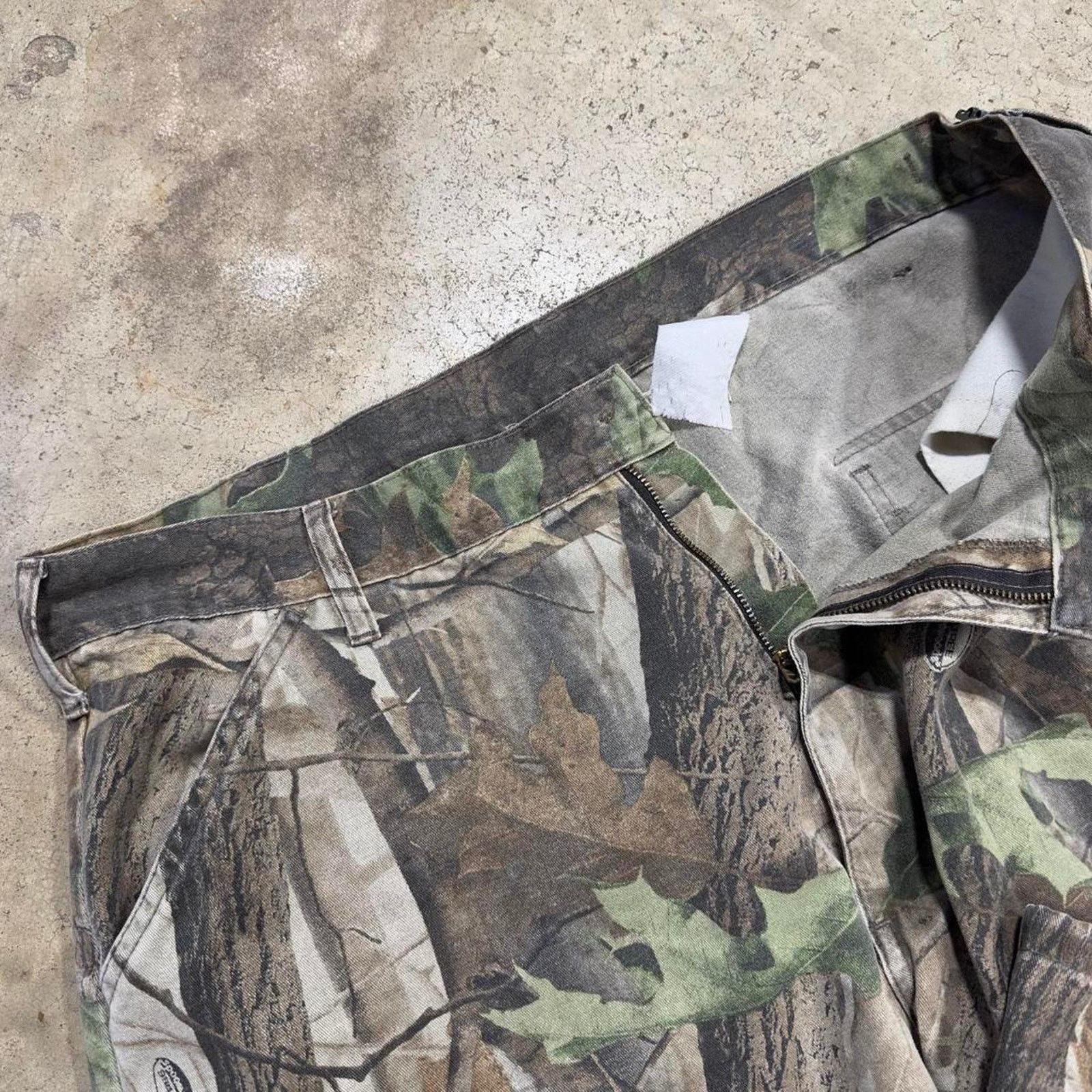 Japanese Brand × Realtree Baggy Y2K Camouflage Cargo Utility Pants Size US 38 / EU 54 - 5 Thumbnail