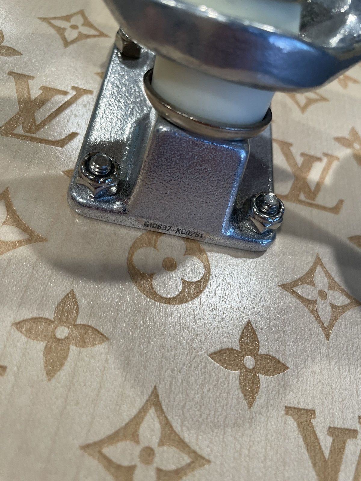 Louis Vuitton Louis Vuitton Maplewood Monogram Skateboard Size ONE SIZE - 8 Thumbnail