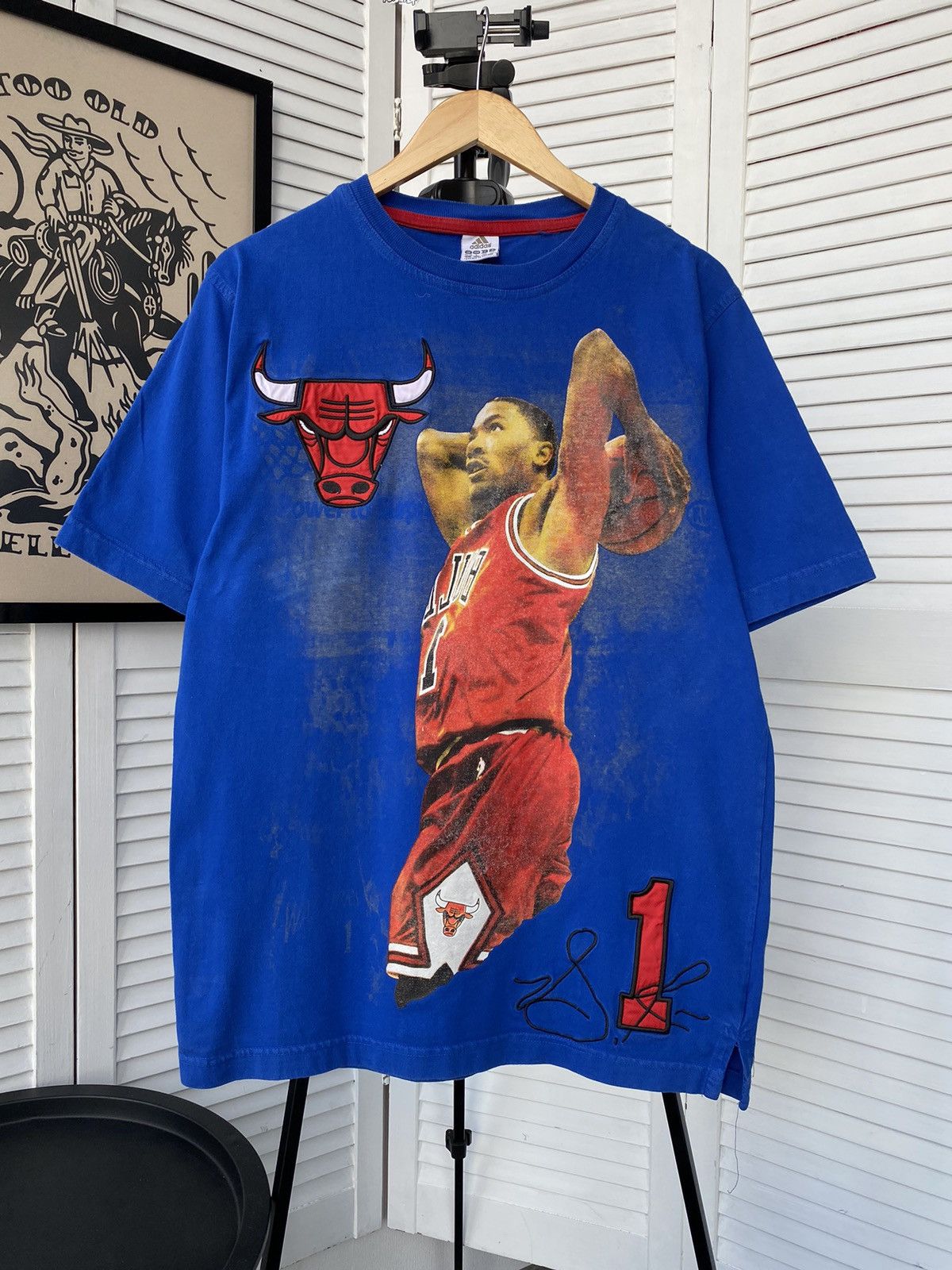 Adidas t shirt chicago bulls online