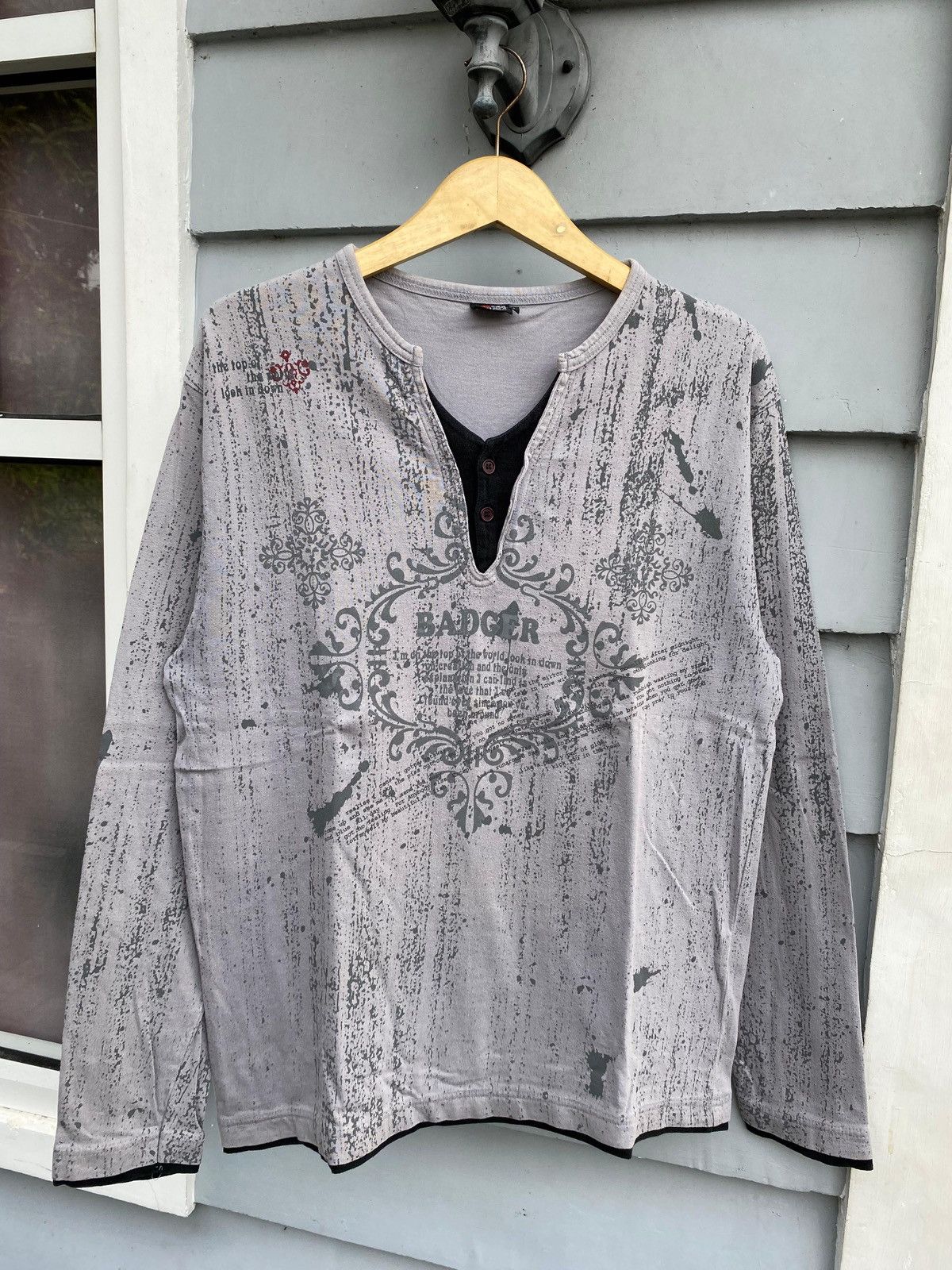If Six Was Nine BADGER Y2K Grunge Graphic Long Sleeve Distressed Print Tee Size US L / EU 52-54 / 3 - 1 Thumbnail