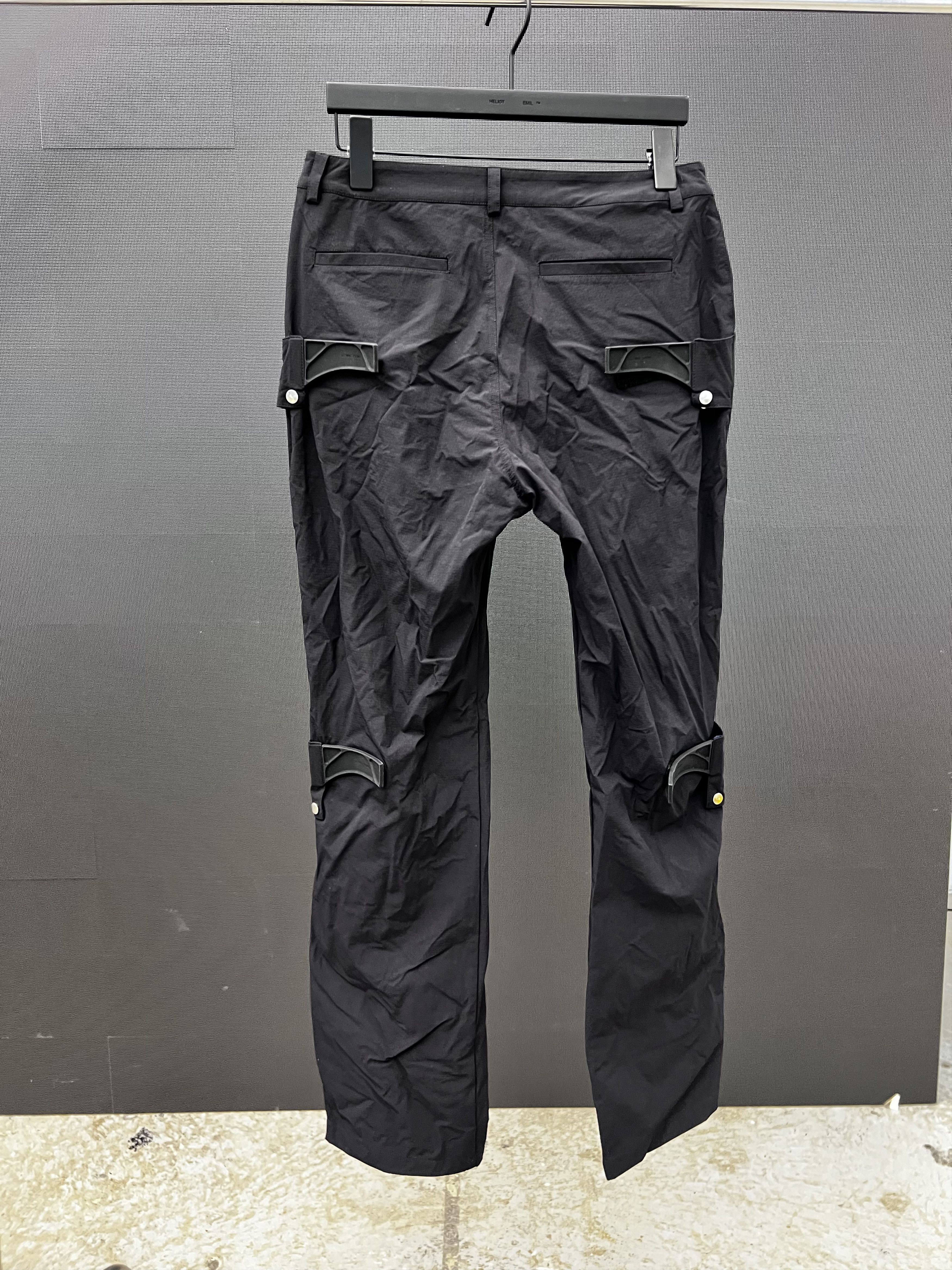 Heliot Emil TECH PANTS WITH RUPPER STRAP Size US 32 / EU 48 - 2 Thumbnail