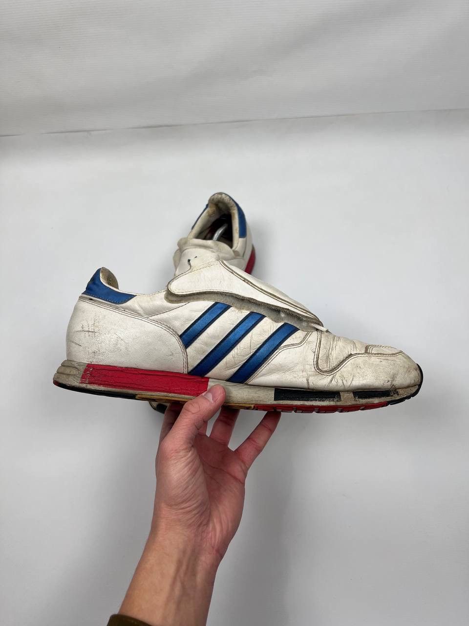 Adidas Adidas Micropacer silver Metallic 2001 vintage size 11 1/2 Size US 11 / EU 44 - 4 Thumbnail