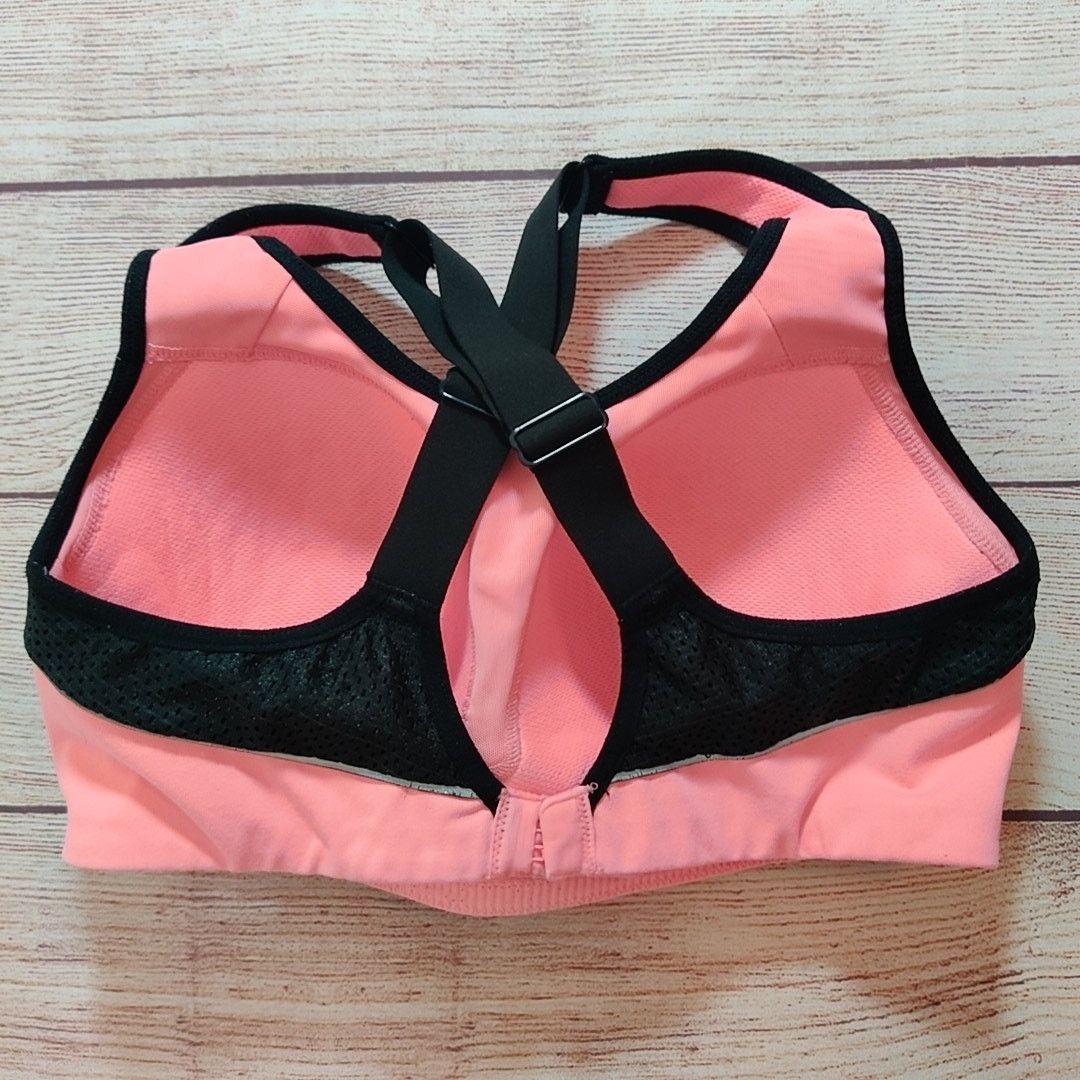 Victoria's Secret Victoria's Secret The Standout VSX Sport Bra 34C Size ONE SIZE - 6 Thumbnail