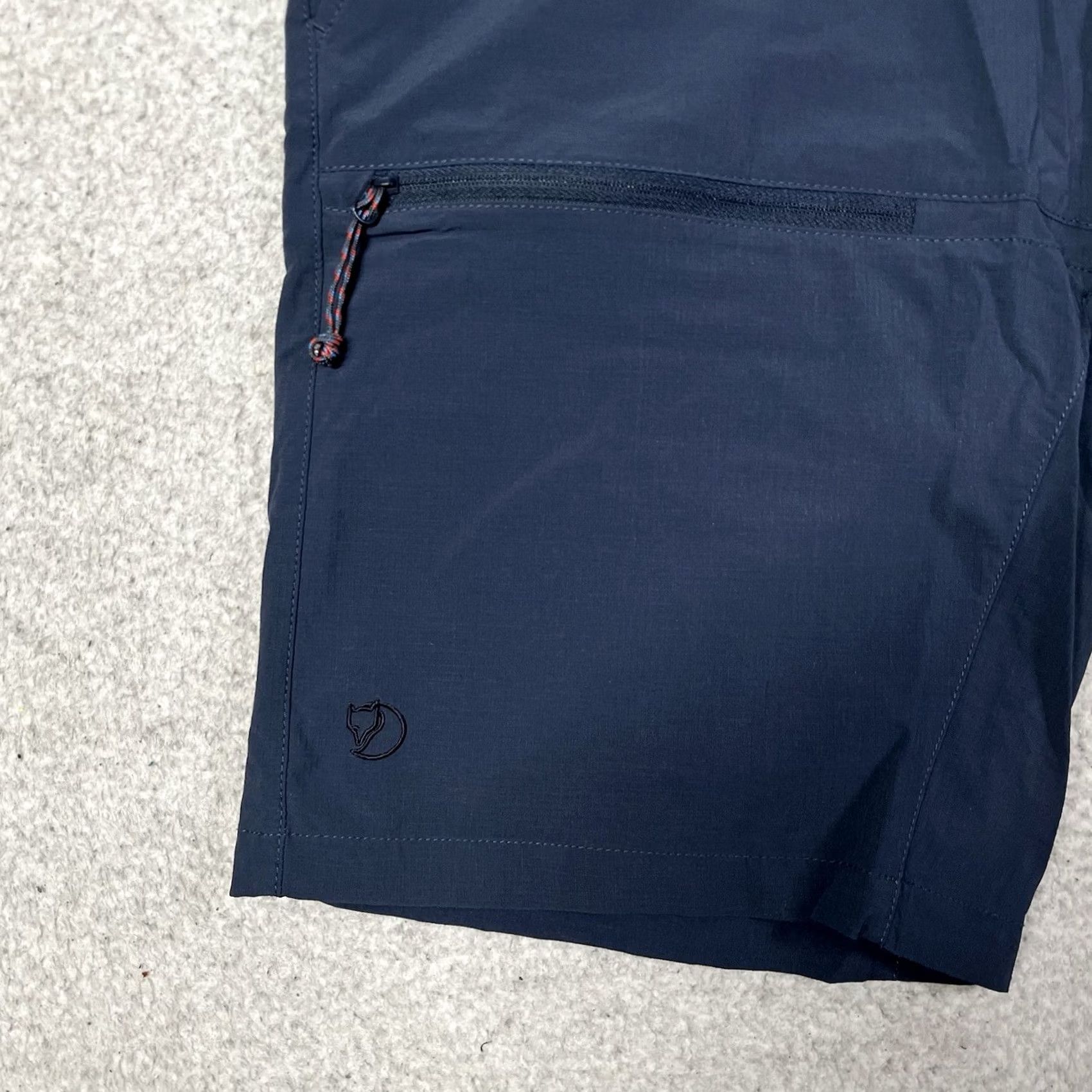 Vintage Fjällräven Shorts Mens 30 Blue Belted Adjustable Waist Hiking High Coast Pockets Cargo Pocket Size US 30 / EU 46 - 5 Thumbnail