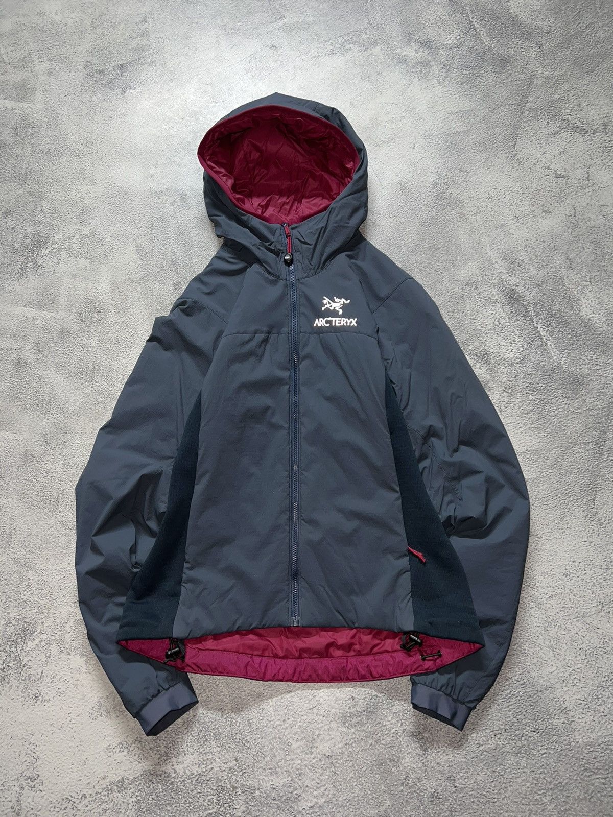 Vintage Y2k Arc’teryx 🩶 Nylon Reflective Logo Jacket 00’s