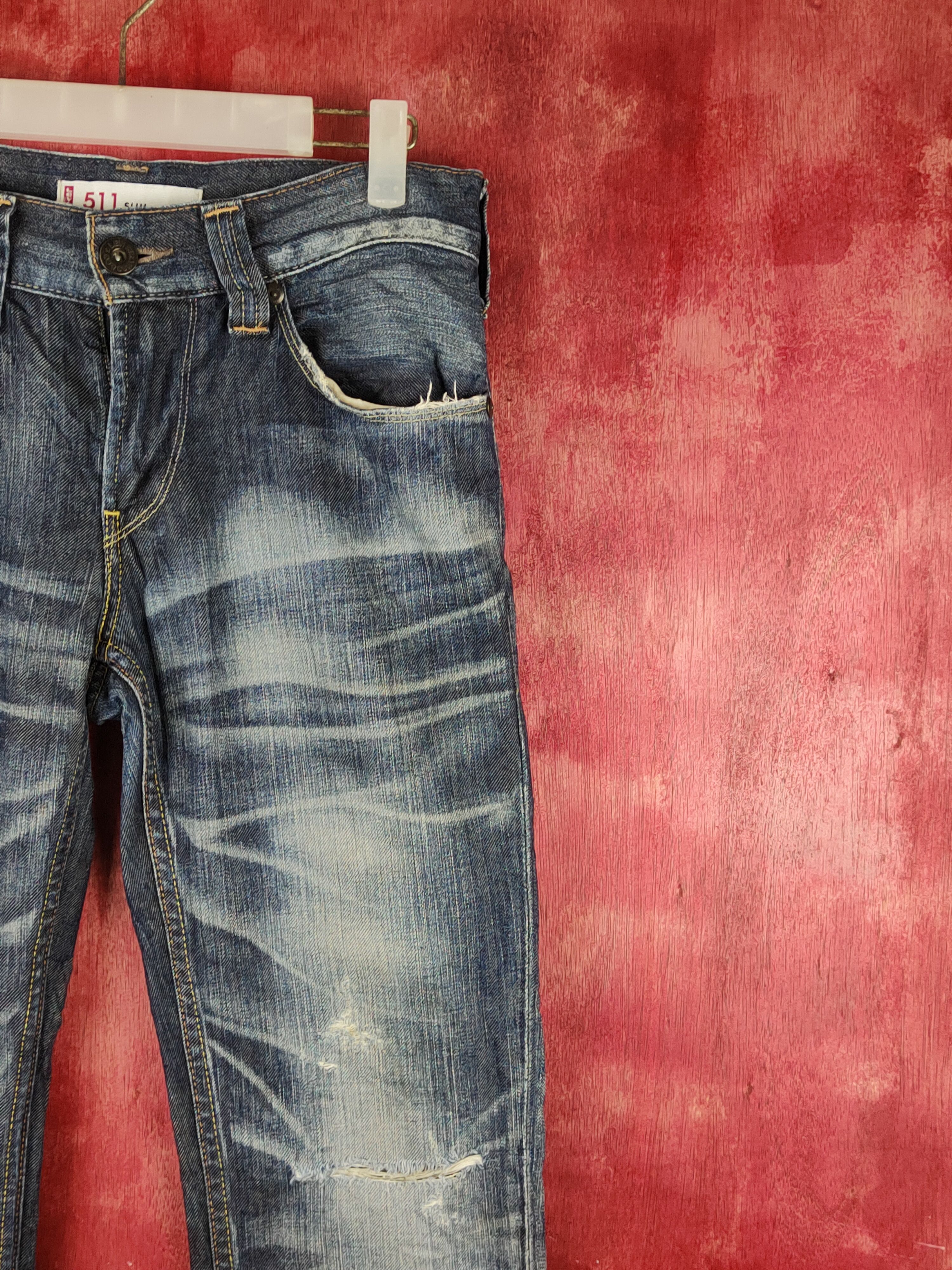 Levi's 511 Levi's Dark Blue Distressed ripped vintage Denim #S1534 Size US 30 / EU 46 - 6 Thumbnail
