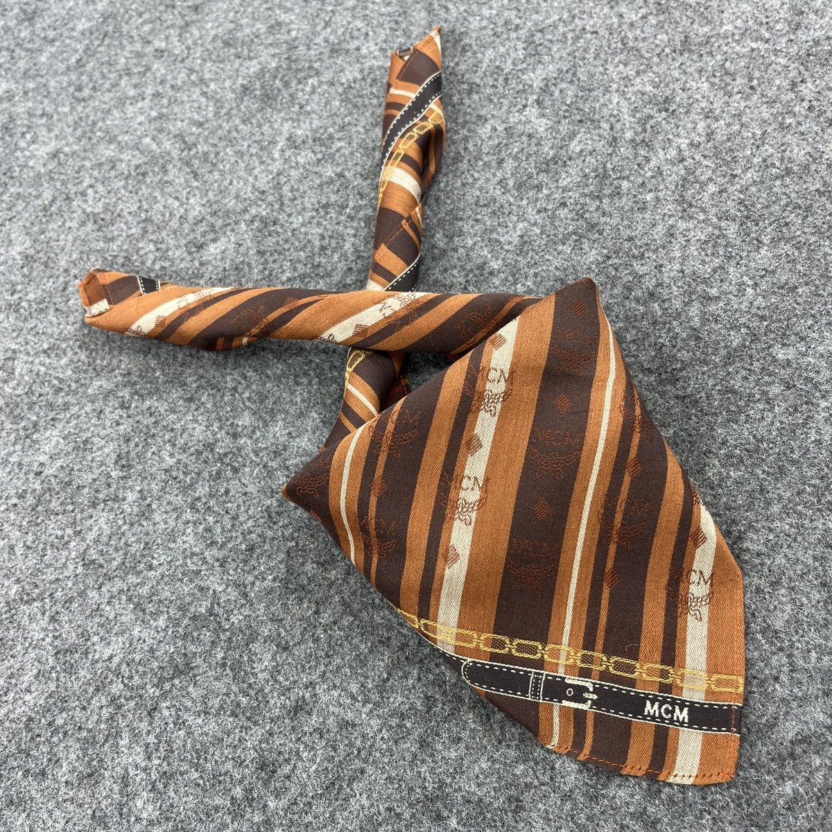 MCM MCM Handkerchief / Bandana / Neckerchief B653 Size ONE SIZE - 9 Thumbnail