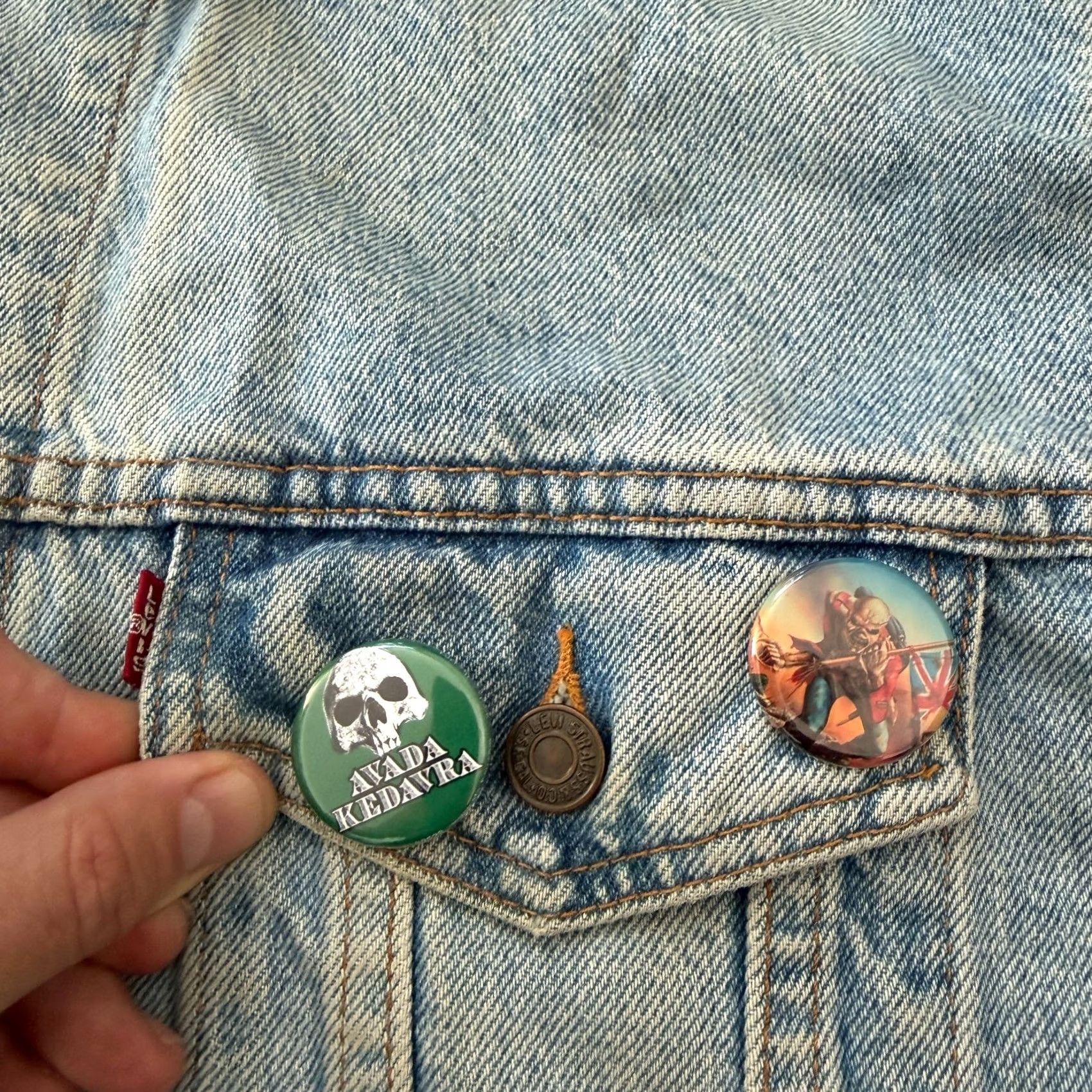 Levi's VINTAGE Levi's Denim Jacket Trucker Iron Maiden Size US L / EU 52-54 / 3 - 5 Thumbnail