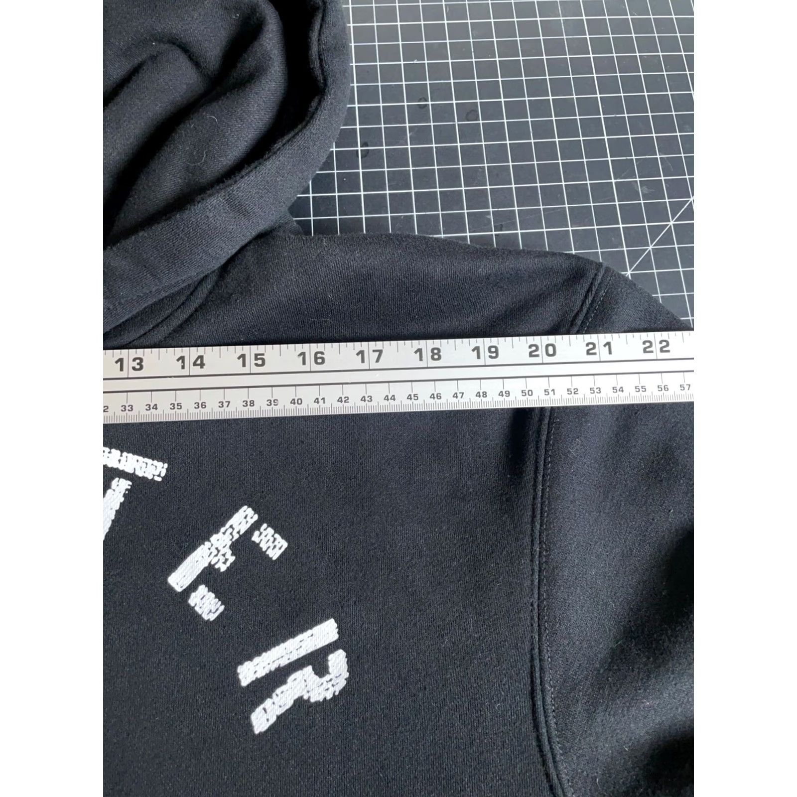 Vintage Monster Energy Hoodie Mens Large Black Drawstring Pullover Sweatshirt Official Retro Graphic Print Pocket(s) Sweatshirt Black Mens L Size US L / EU 52-54 / 3 - 7 Thumbnail