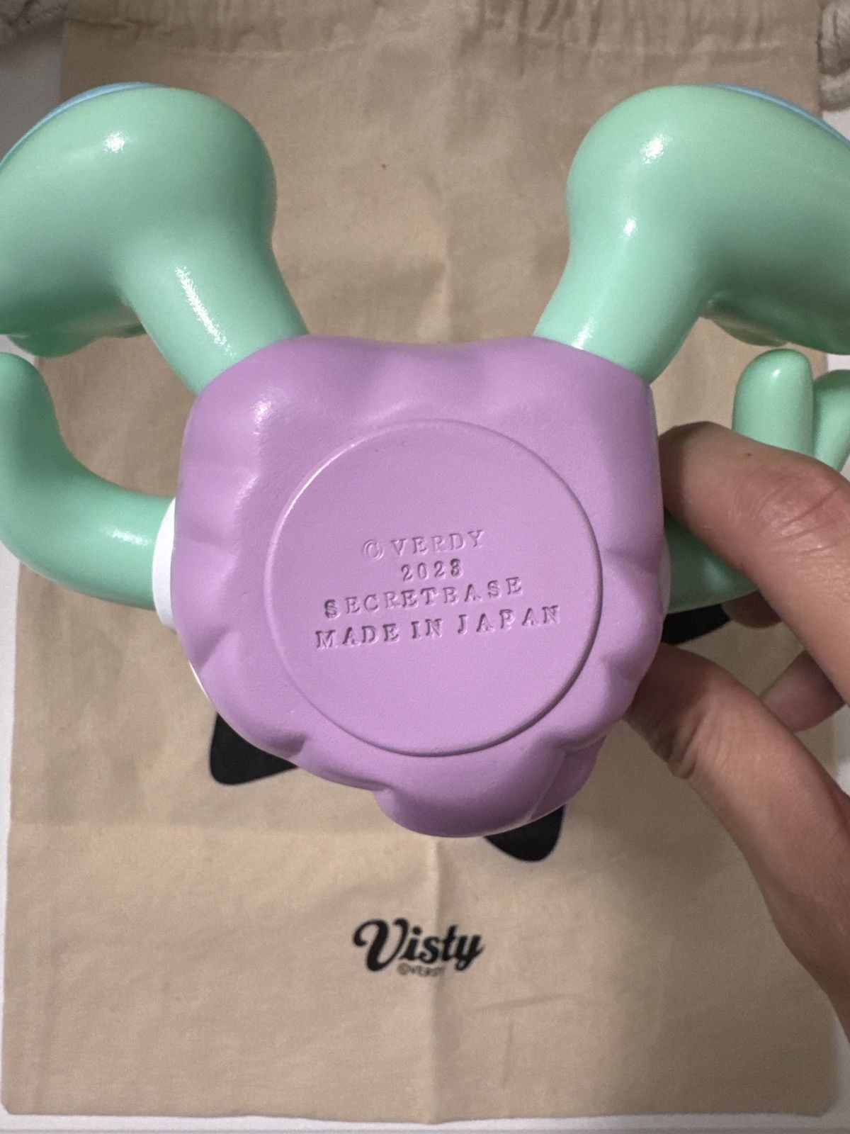 Verdy Verdy Visty Soft Vinyl Miami Complex Exclusive Size ONE SIZE - 3 Thumbnail