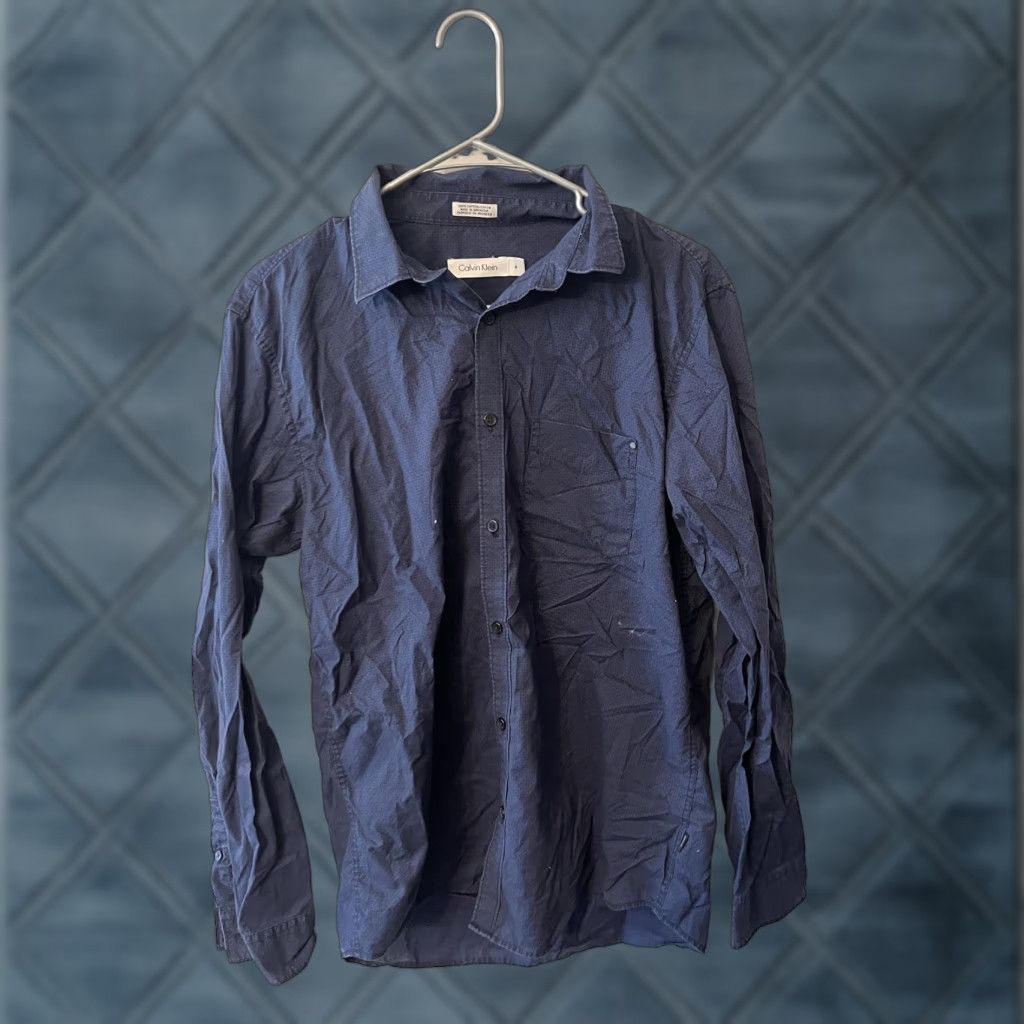 Vintage Calvin Klein Jeans Button-Down Shirt Men's Medium Blue Solid Cotton Long Sleeve Size US M / EU 48-50 / 2 - 1 Thumbnail