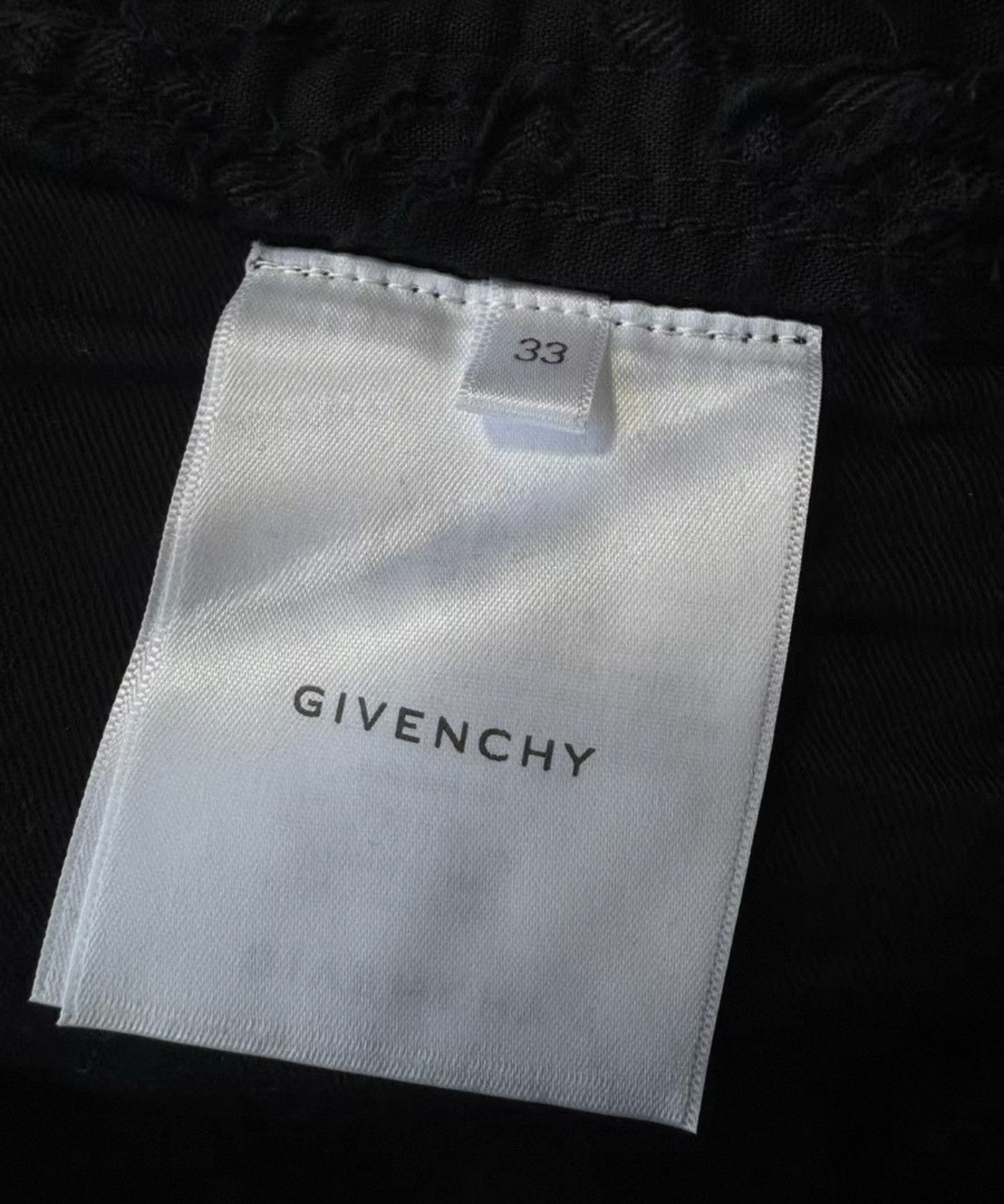Givenchy Givenchy MMW 4G Destroyed Boro Denim Jeans Size US 33 - 6 Thumbnail
