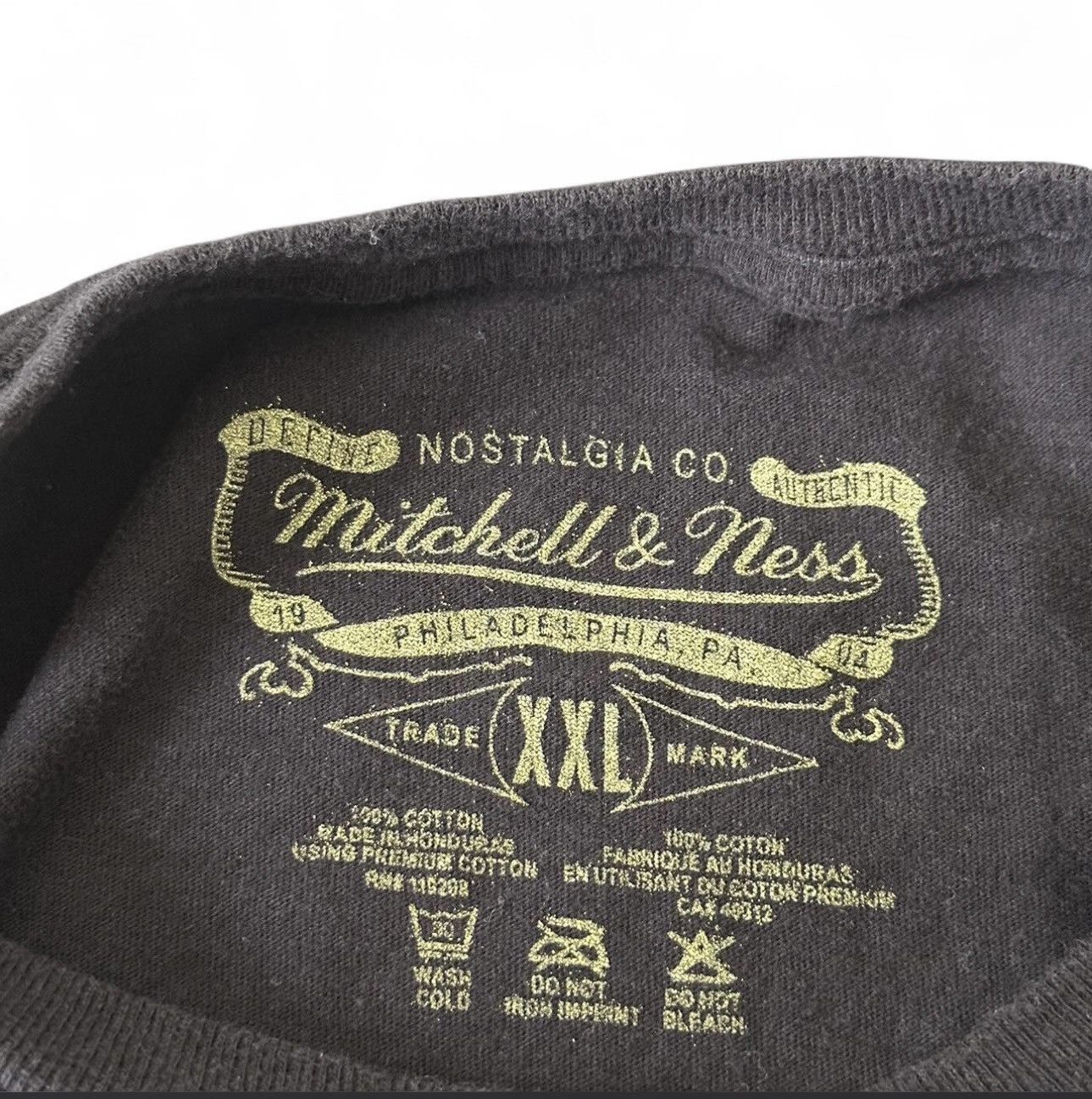 Mitchell & Ness Mitchell & Ness Allen Iverson Slam Magazine Tee Size US XXL / EU 58 / 5 - 2 Thumbnail