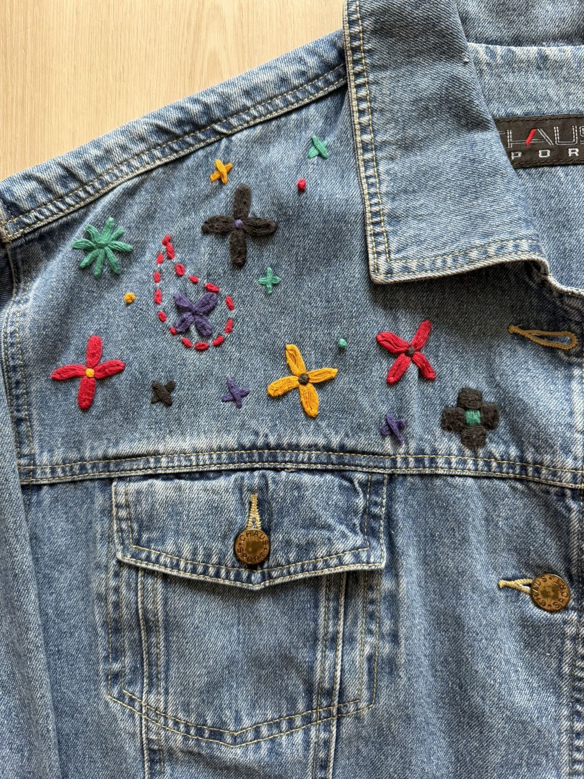 Vintage 90s Claus Sport Denim Jacket Custom Hand Embroidery Sz L Size L / US 10 / IT 46 - 2 Thumbnail