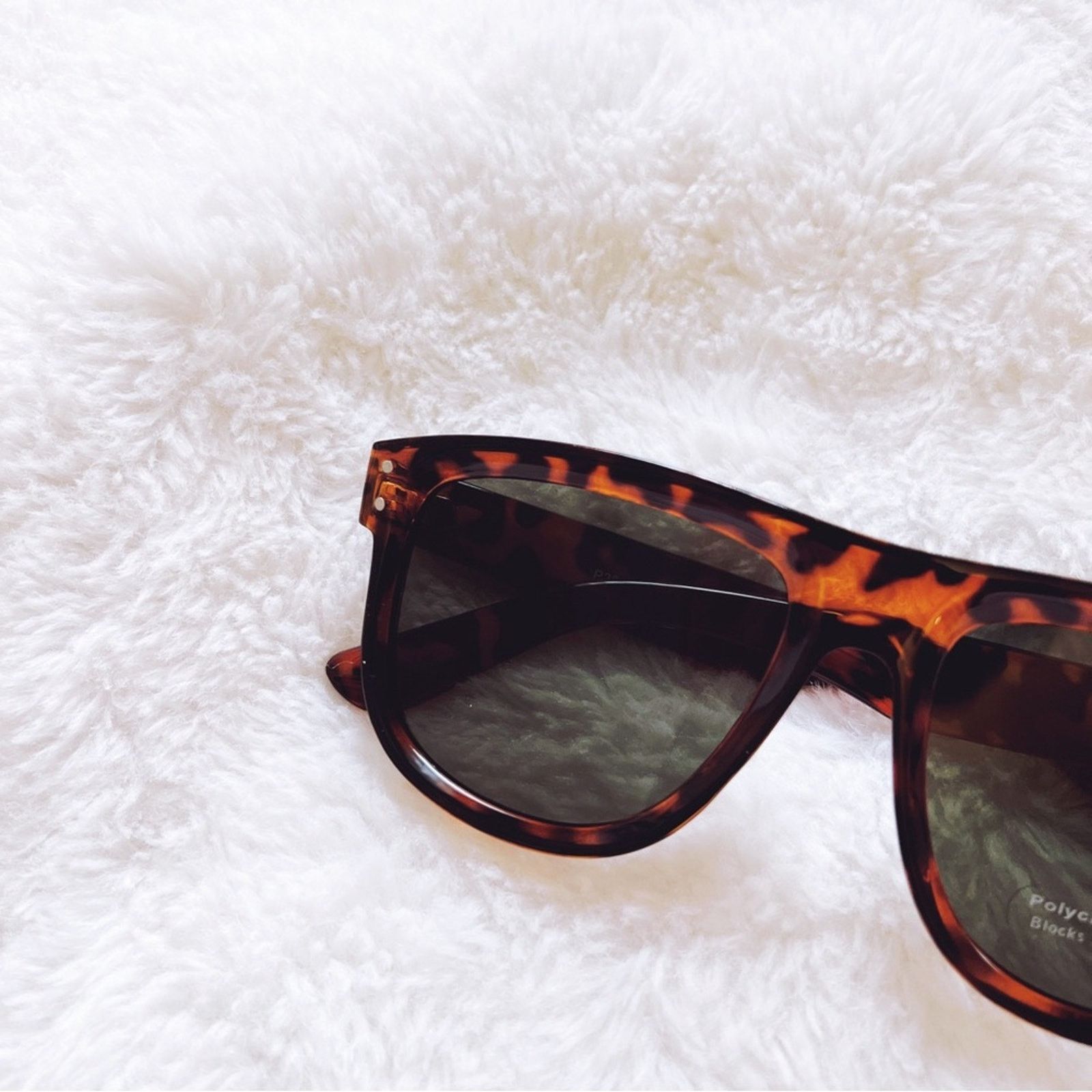 Other Simon Tortoise Brown Classic Sunglasses Size ONE SIZE - 2 Thumbnail