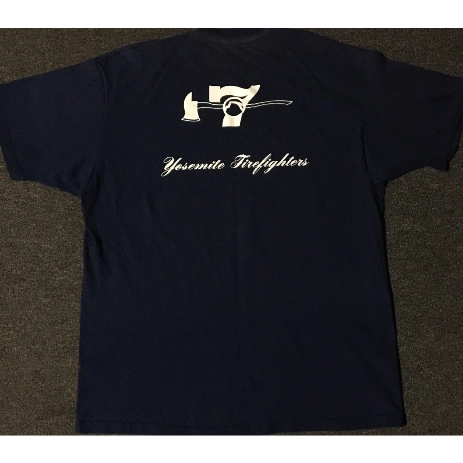 Vintage VINTAGE Yosemite National Park Fire Dept Faded Shirt XL Blue Single Stitch T-Shirt Men USA 90s Biker Military Fire Fighter Flames 90s Grunge Socks? Size US XL / EU 56 / 4 - 2 Thumbnail