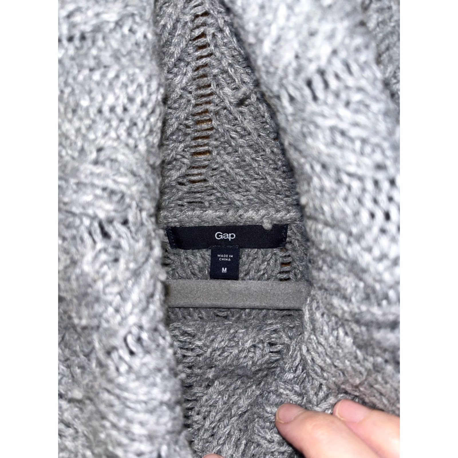Gap Vintage GAP Womens Medium Gray Cable-Knit Cowl Neck Bell Sleeve Sweater Size M / US 6-8 / IT 42-44 - 3 Thumbnail
