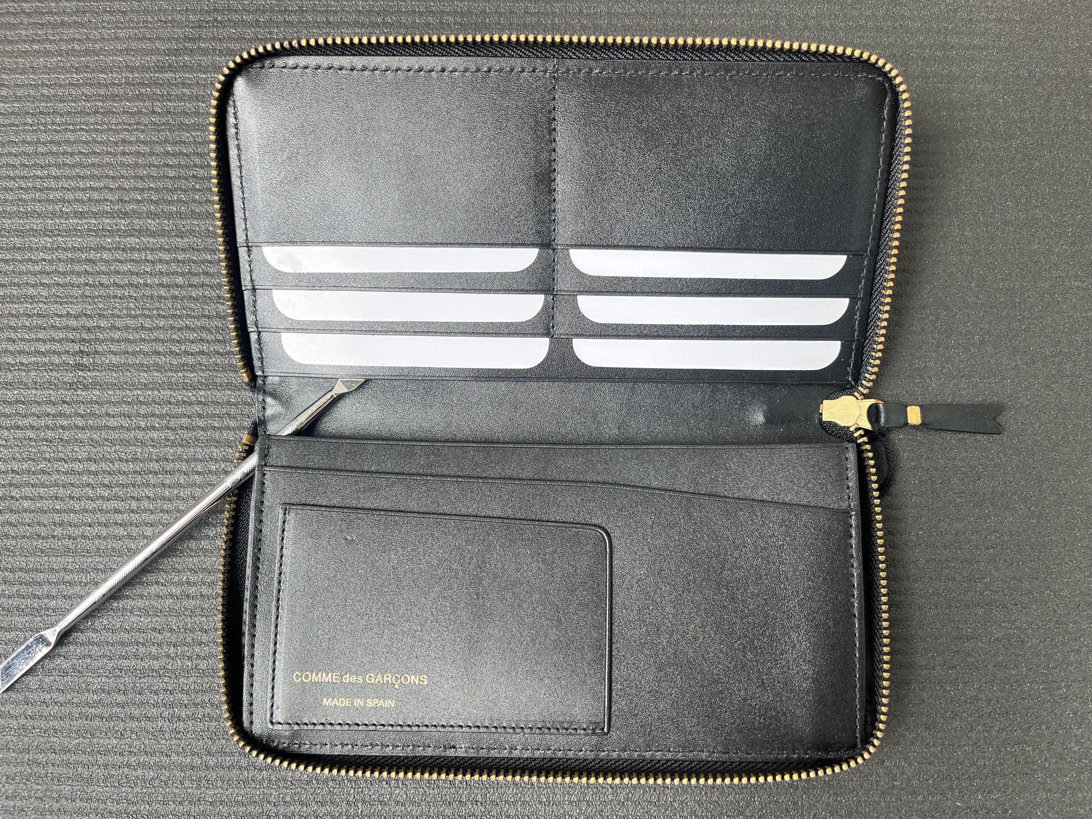 Comme des Garcons Comme des Garcons Classic Zip Long Wallet Size ONE SIZE - 4 Thumbnail