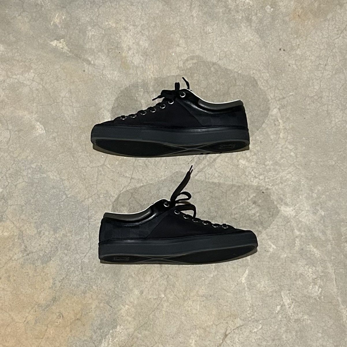 Designer × Louis Vuitton Louis Vuitton Nylon Graphite Damier Leather Sneakers US 8.5 Size US 8.5 / EU 41-42 - 4 Thumbnail