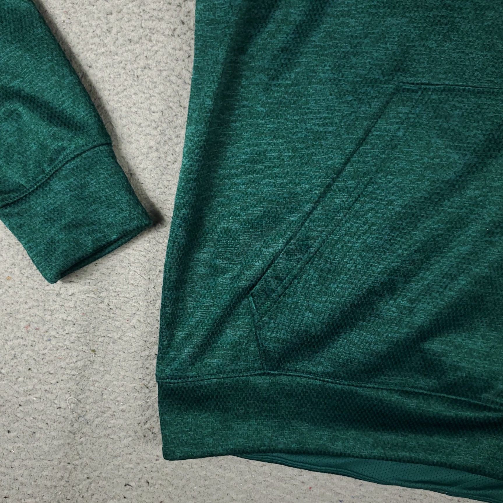 Adidas Adidas Hoodie Mens Size Medium Green Logo Pullover Sweatshirt Camouflage Knit Mock Neck All Seasons Hooded Pockets Logo Sports Mens Size US M / EU 48-50 / 2 - 4 Thumbnail