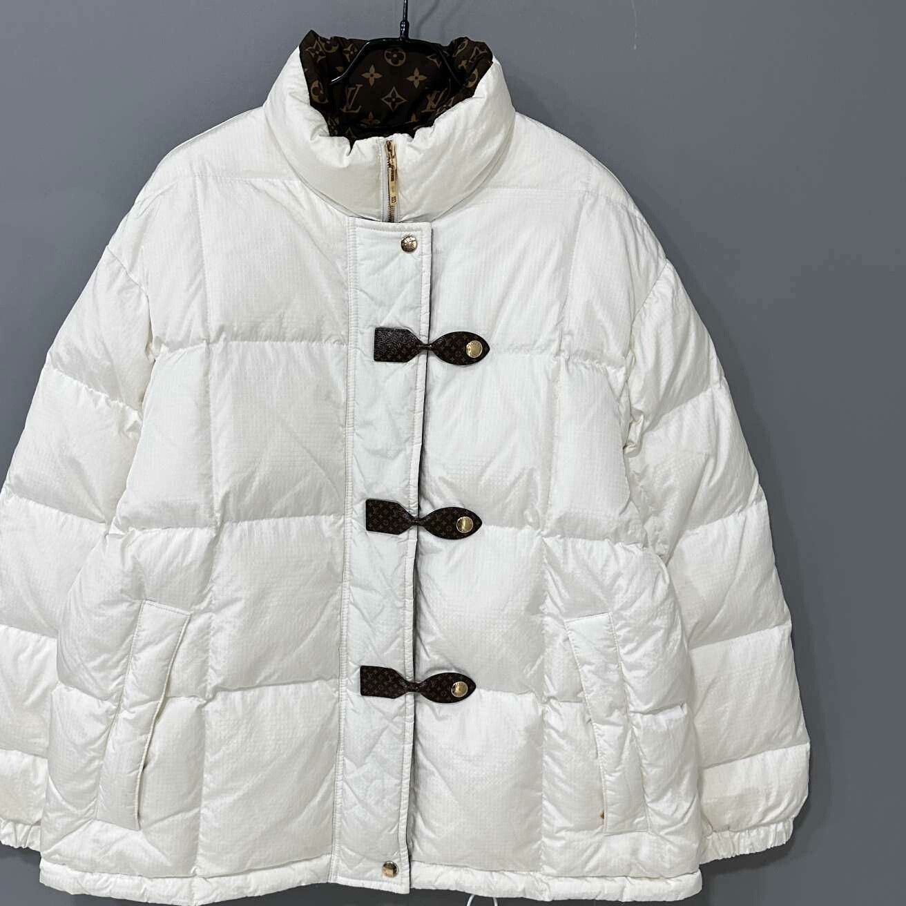 Louis Vuitton Louis Vuitton Down Heavy Coat xs Men Size US XS / EU 42 / 0 - 1 Thumbnail