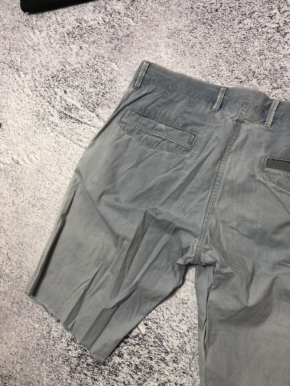 Stone Island Men’s short Stone Island size 31 y2k casual usa ykk Size US 31 - 14 Thumbnail