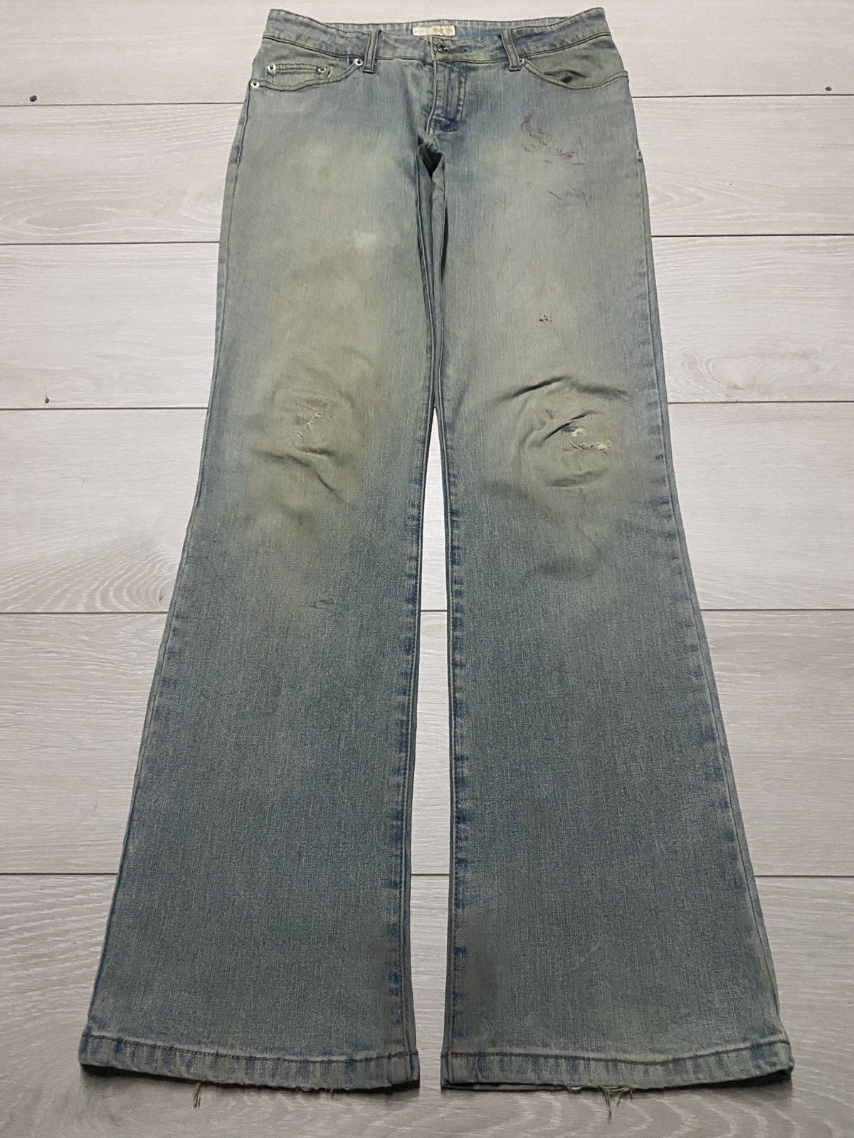 Vintage Vintage Japanese Brand Mud Wash Grunge Distressed Flare Jean Size US 30 / EU 46 - 1 Thumbnail