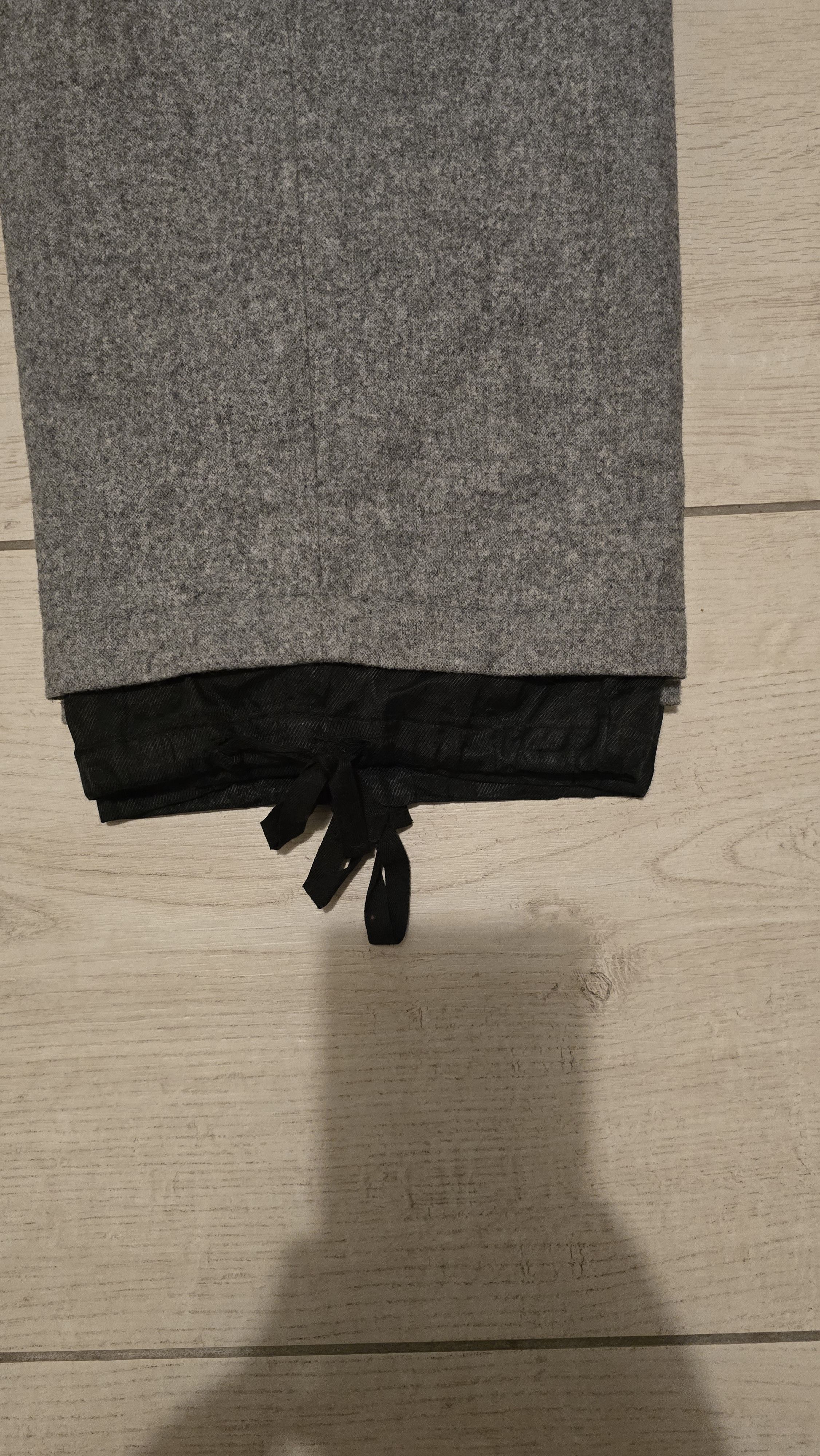 JW Anderson DOUBLE HEM CARGO TROUSERS Size US 34 / EU 50 - 8 Thumbnail