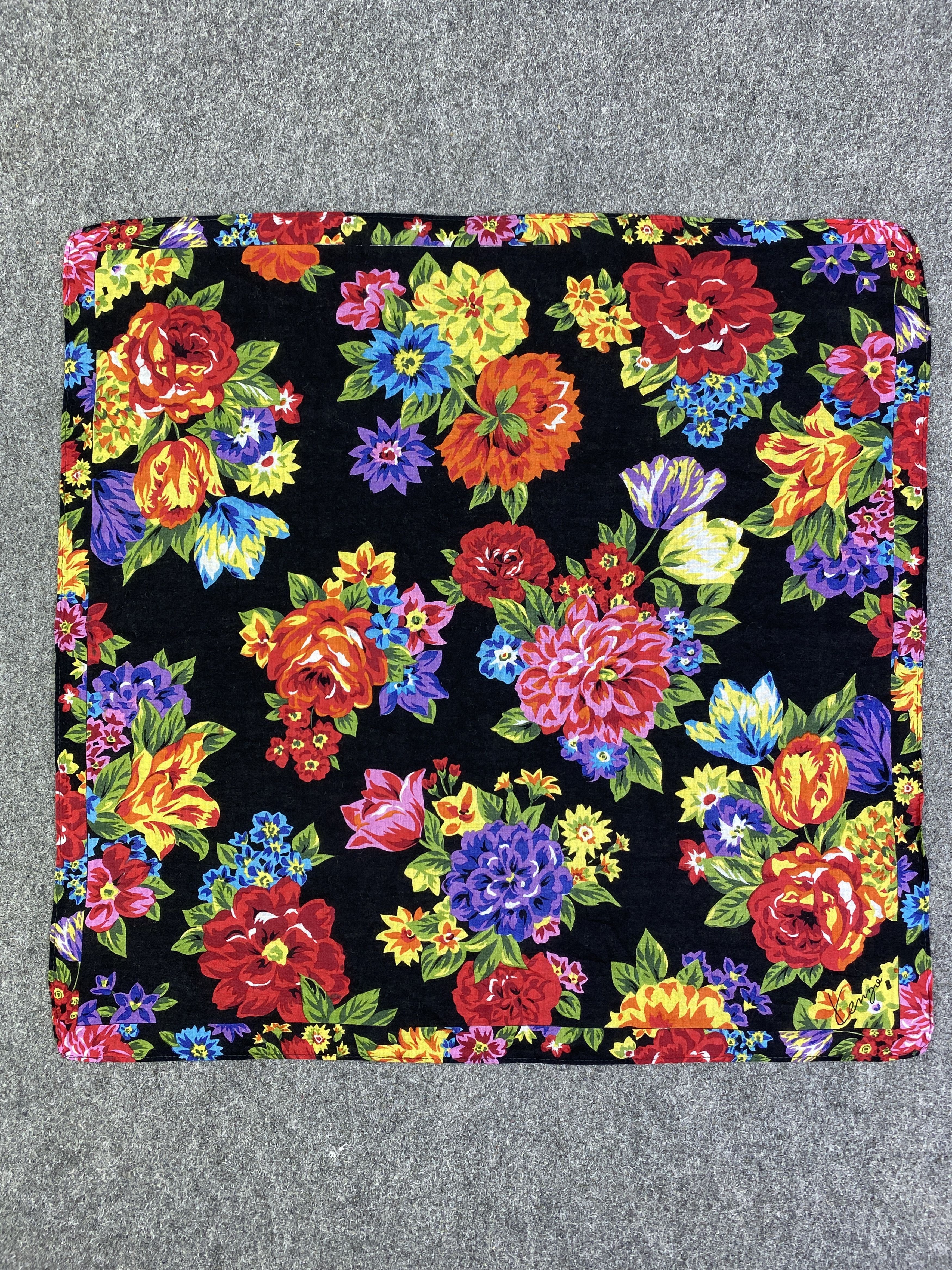 Kenzo Vintage Kenzo Floral Handkerchief / Neckerchief KT0003 Size ONE SIZE - 5 Thumbnail