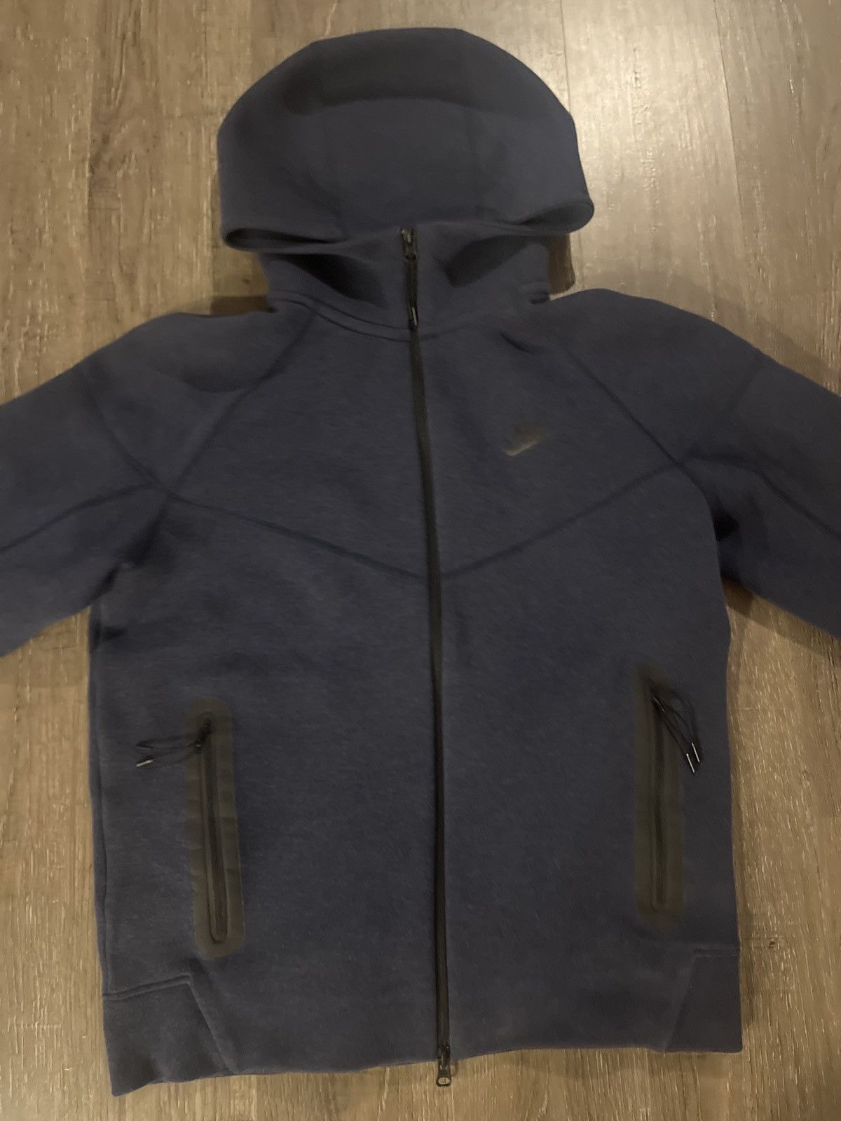 new nike tech fleece 2024 black