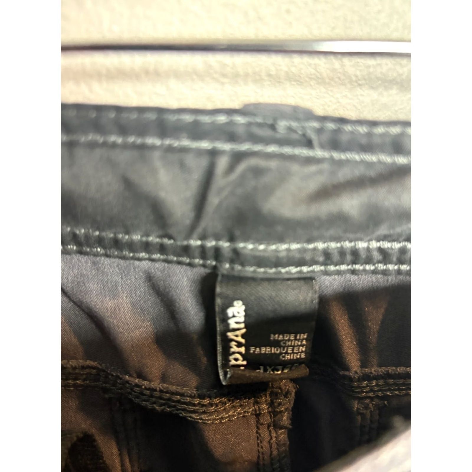 Prana Prana Pants Mens 32 Gray Straight Fit Hiking Stretch Cargo Gorpcore Breathe 2818 Size US 32 / EU 48 - 4 Thumbnail
