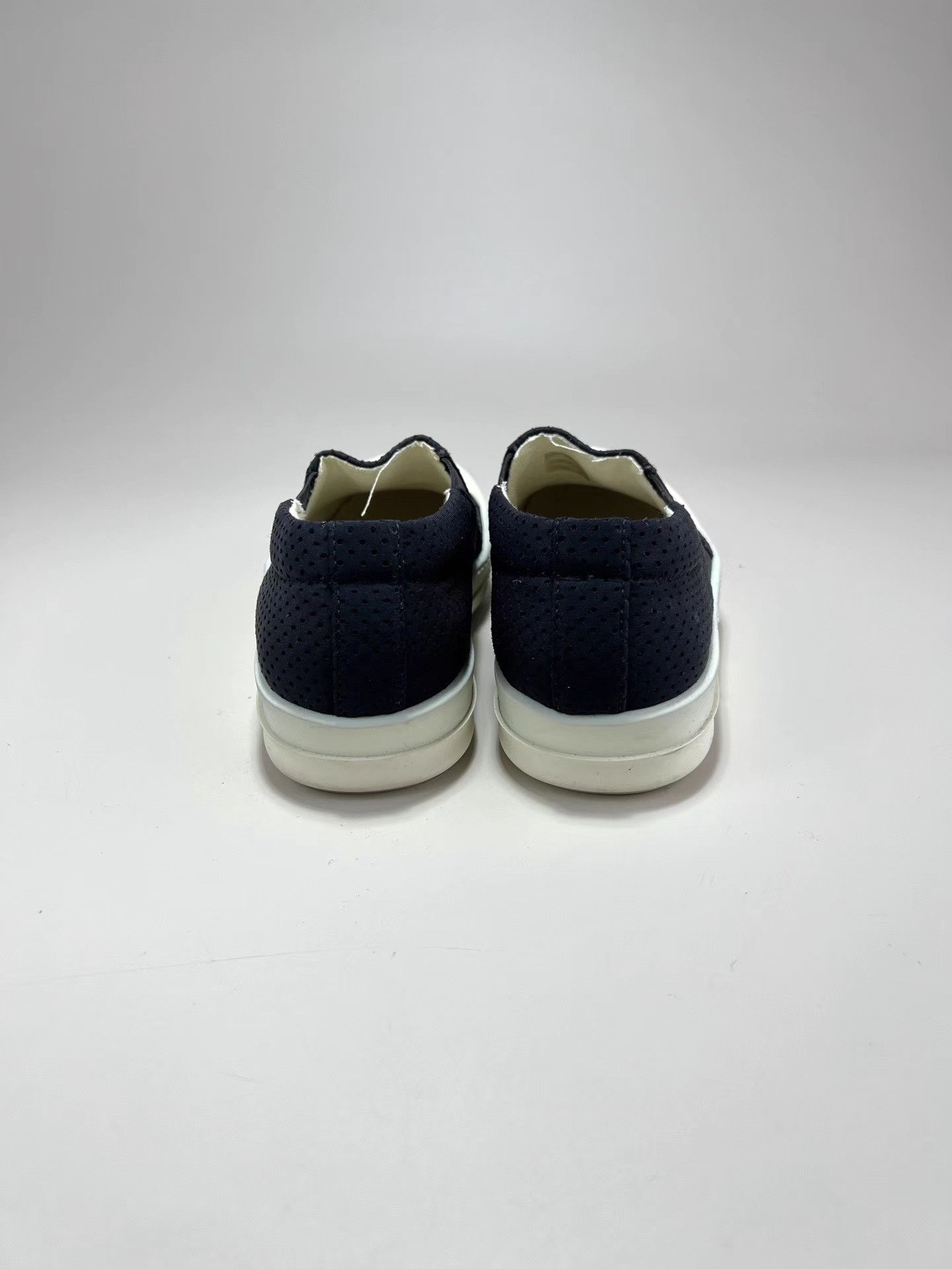 Rick Owens RICK OWENS Satin Slip-On Sneakers Size US 7.5 / IT 37.5 - 3 Thumbnail