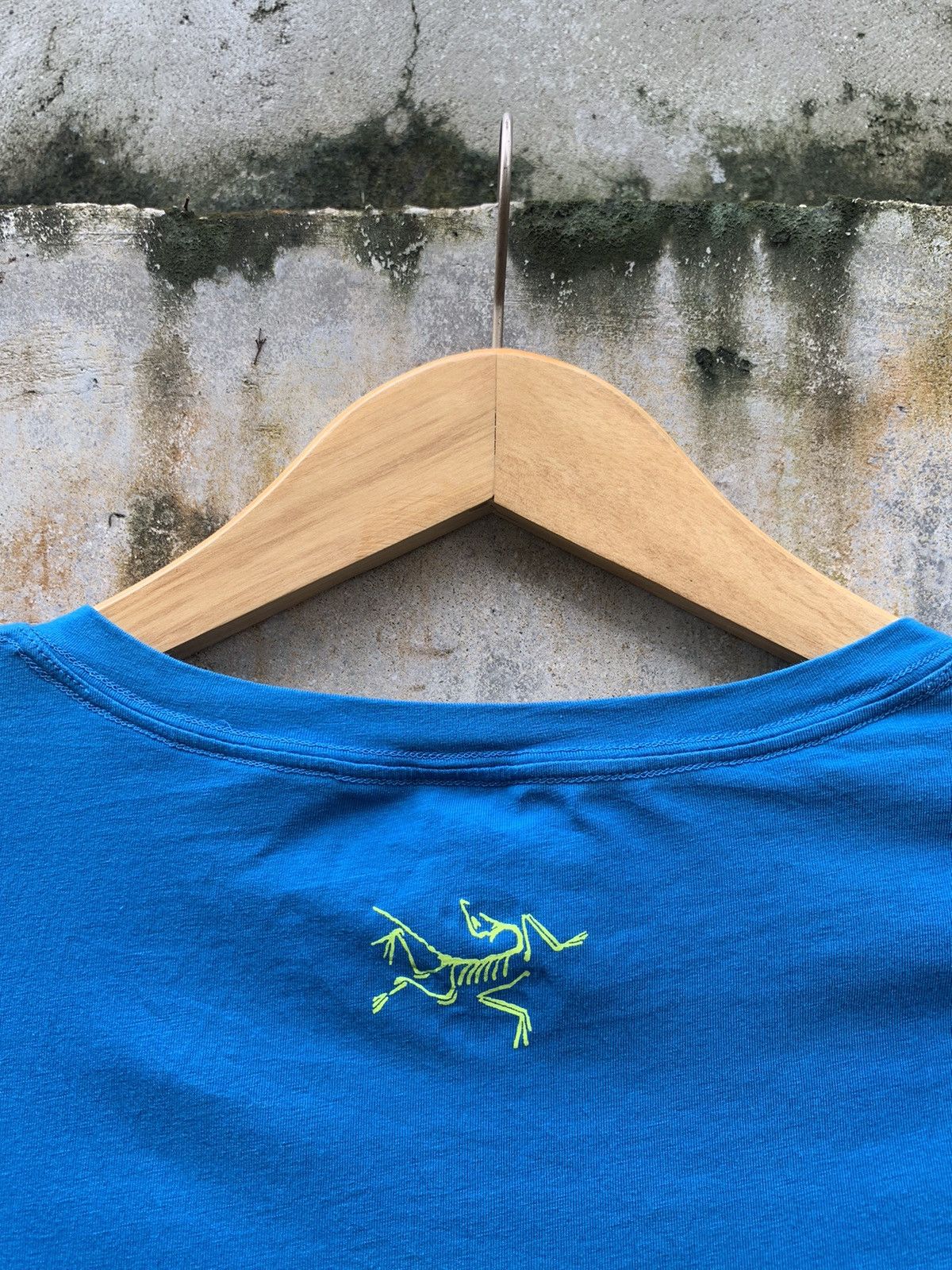 Arc'teryx Arc’teryx Spell Out Logo Top Tee Size S / US 4 / IT 40 - 4 Thumbnail
