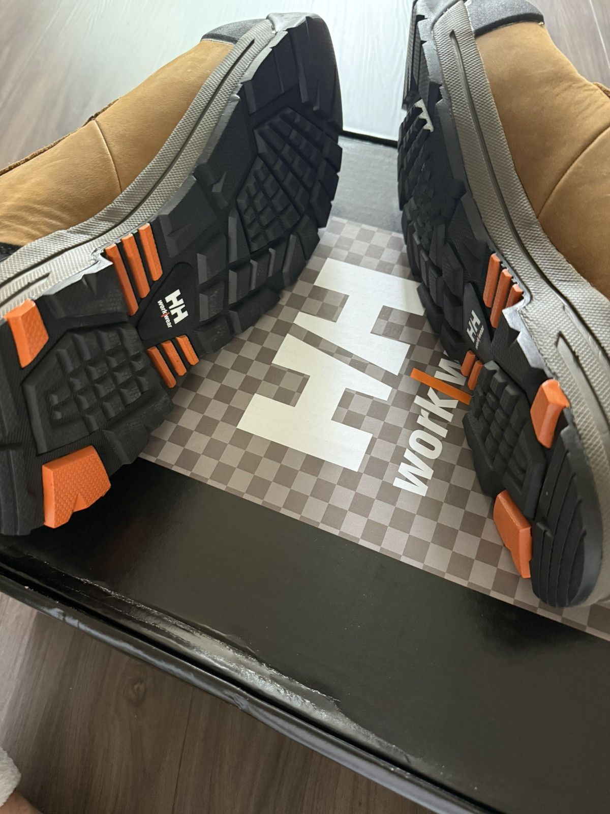 Helly Hansen Helly Hansen Lehigh 6” Work Boot Brown Safety Men’s Size 12 Size US 12 / EU 45 - 5 Thumbnail