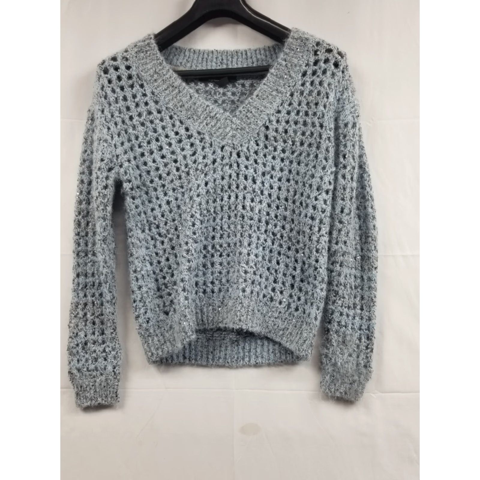 White House Black Market White House Black Market Sweater Women’s XS Blue Embellished Rhinestones Size XS / US 0-2 / IT 36-38 - 2 Thumbnail