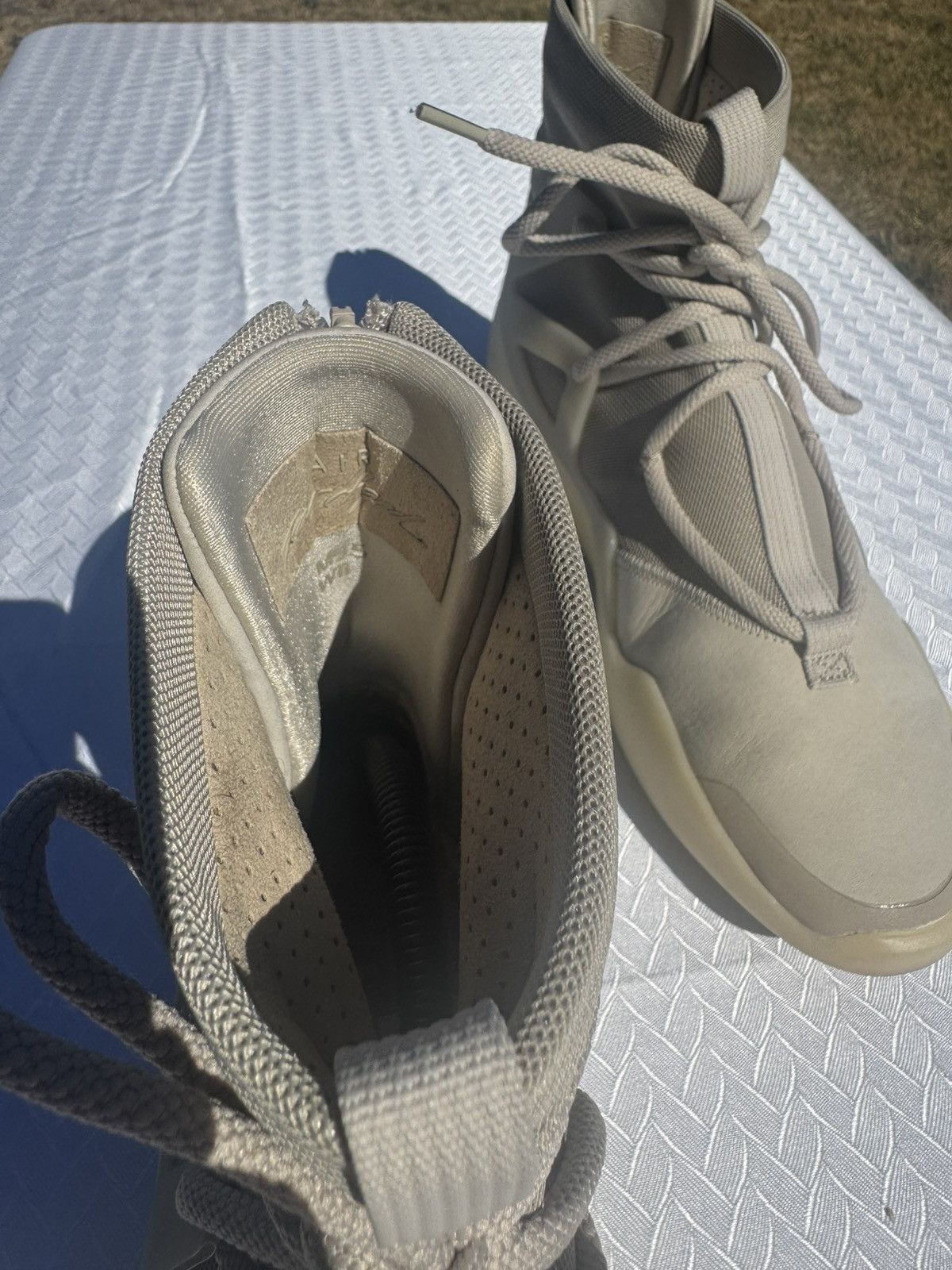 Fear of God × Nike Nike x Fear of God 1 Oatmeal Size US 9.5 / EU 42-43 - 6 Thumbnail