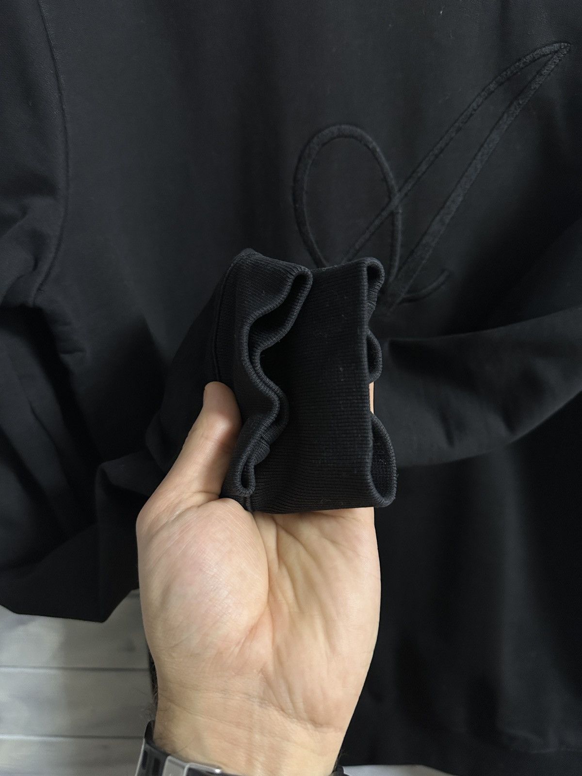A.P.C. Rare Luxury Sweatshirt A.P.C. Rue Madame Paris size M. Size US M / EU 48-50 / 2 - 5 Thumbnail