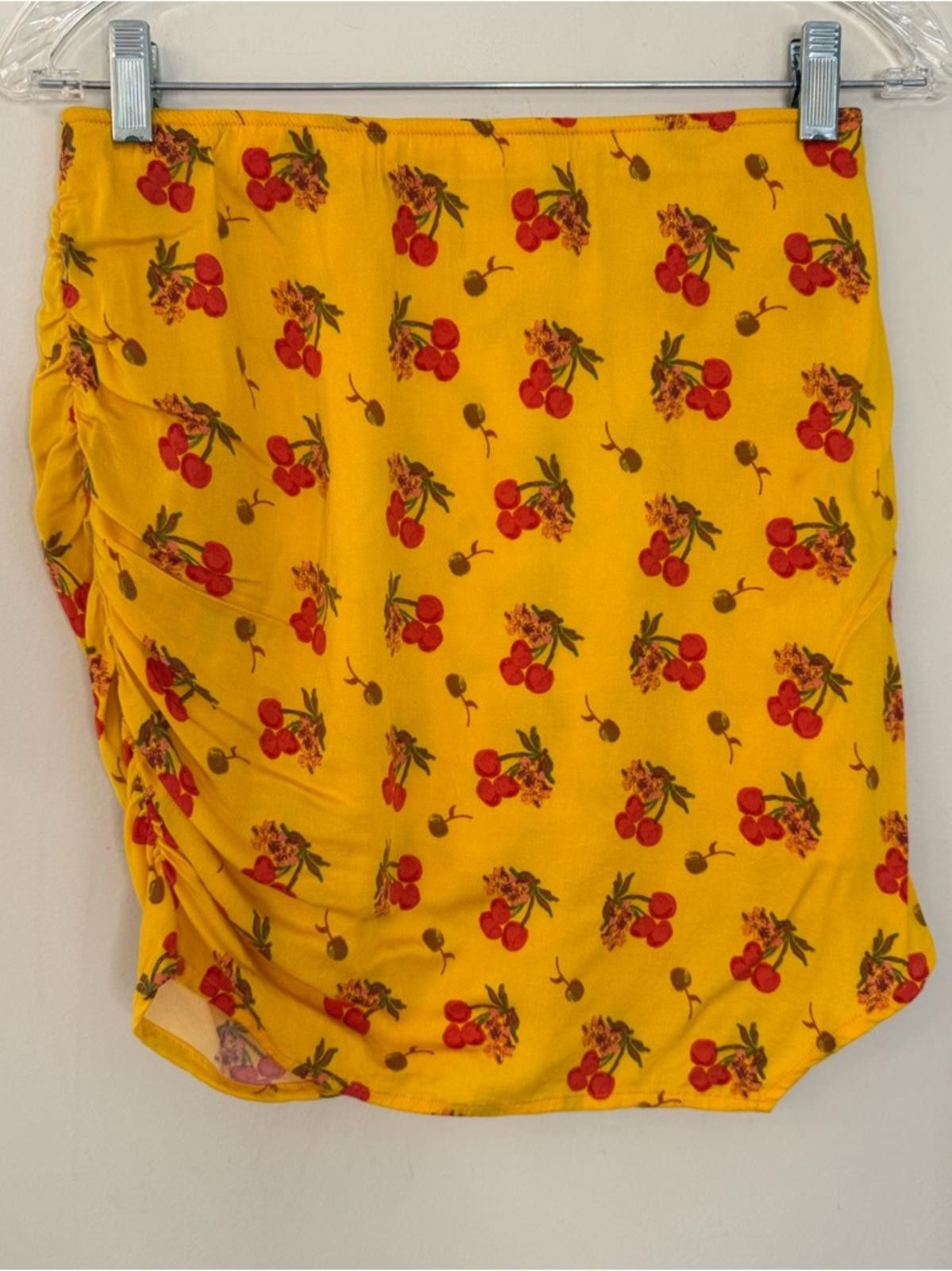 Other Cherry novelty print swimwear coverup mini skirt SZ XS/SM Size ONE SIZE - 1 Thumbnail