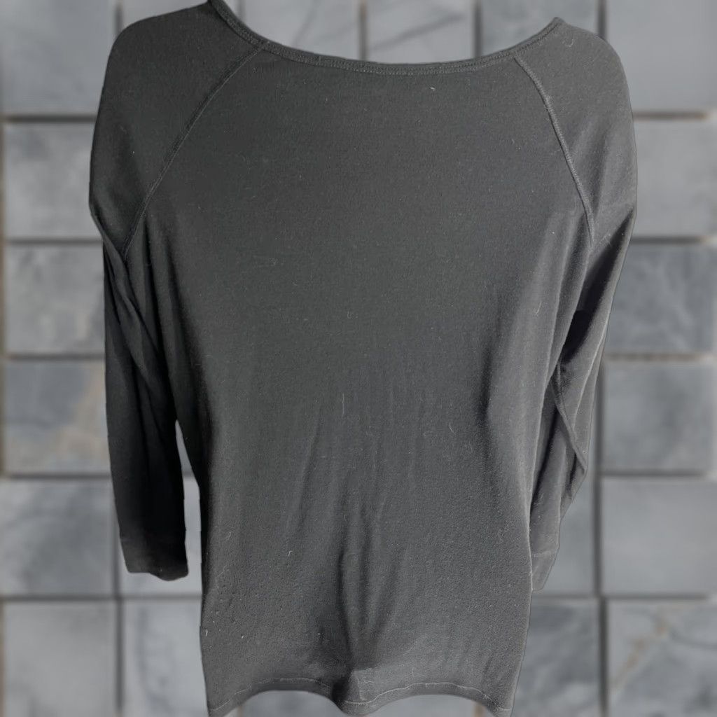 Eddie Bauer VINTAGE Eddie Bauer Shirt 2XL Black Long Sleeve Scoop Neck Minimalist PILLING Size XXL / US 16-18 / IT 52-54 - 1 Thumbnail