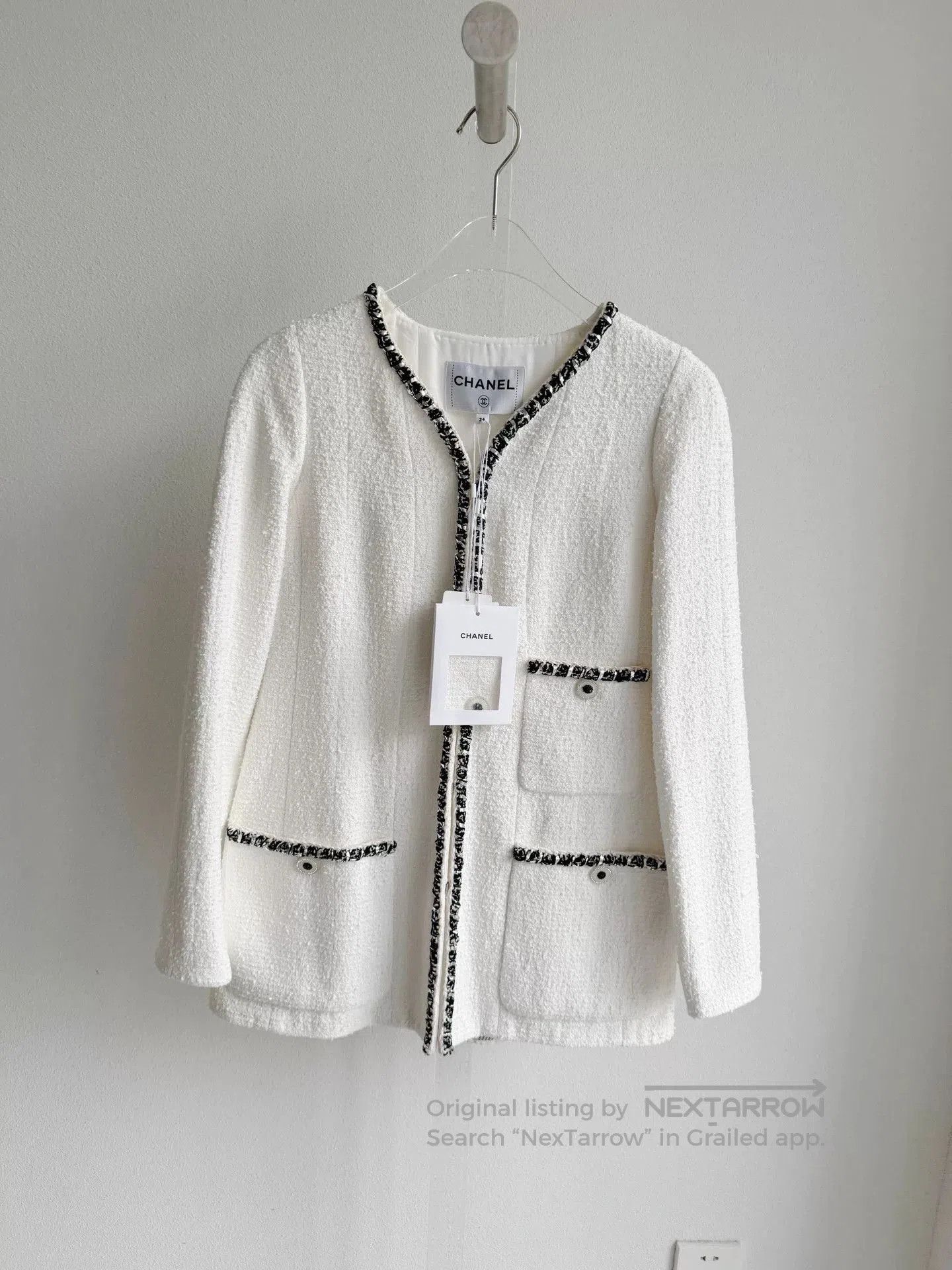 Chanel Chanel 22P White Black Trim Coat. Size XXS / US 00 / IT 34 - 2 Thumbnail