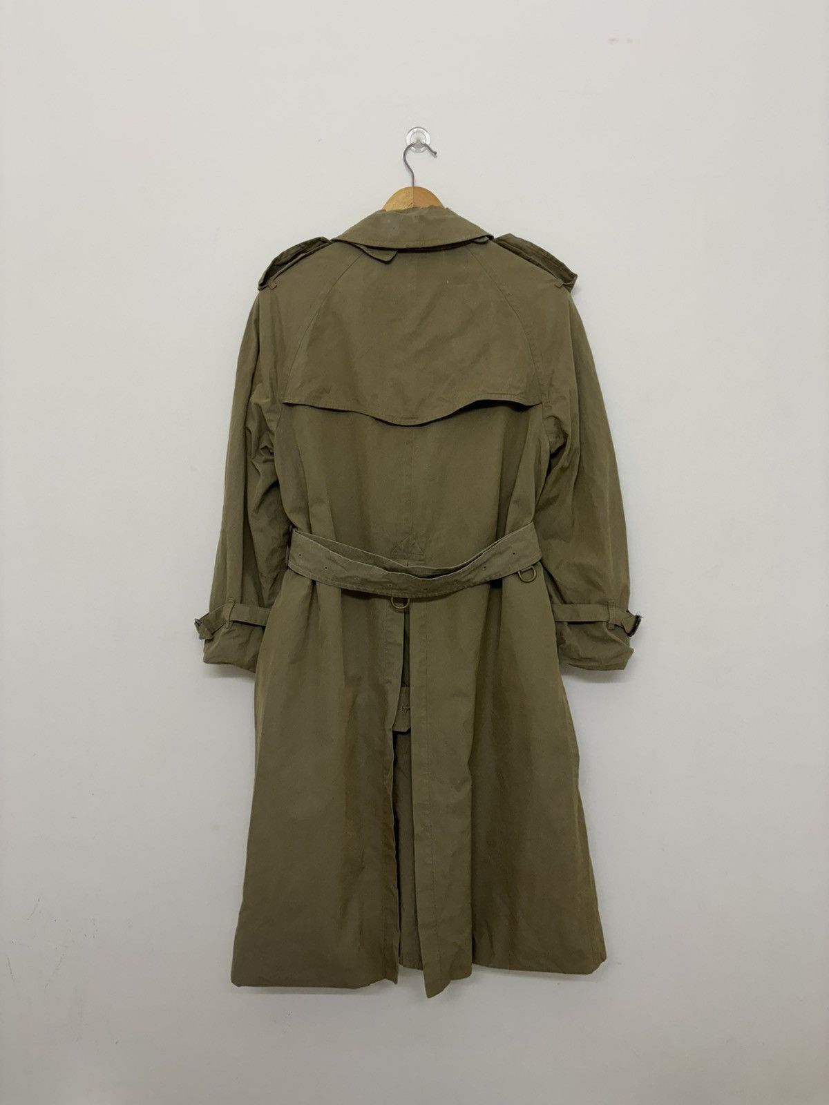 Burberry VINTAGE BURBERRY TRENCH COAT Size US M / EU 48-50 / 2 - 7 Thumbnail