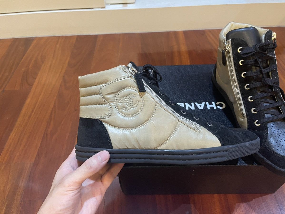 Chanel × Karl Lagerfeld Chanel Beige Black Sneakers Size US 9 / EU 42 - 13 Thumbnail