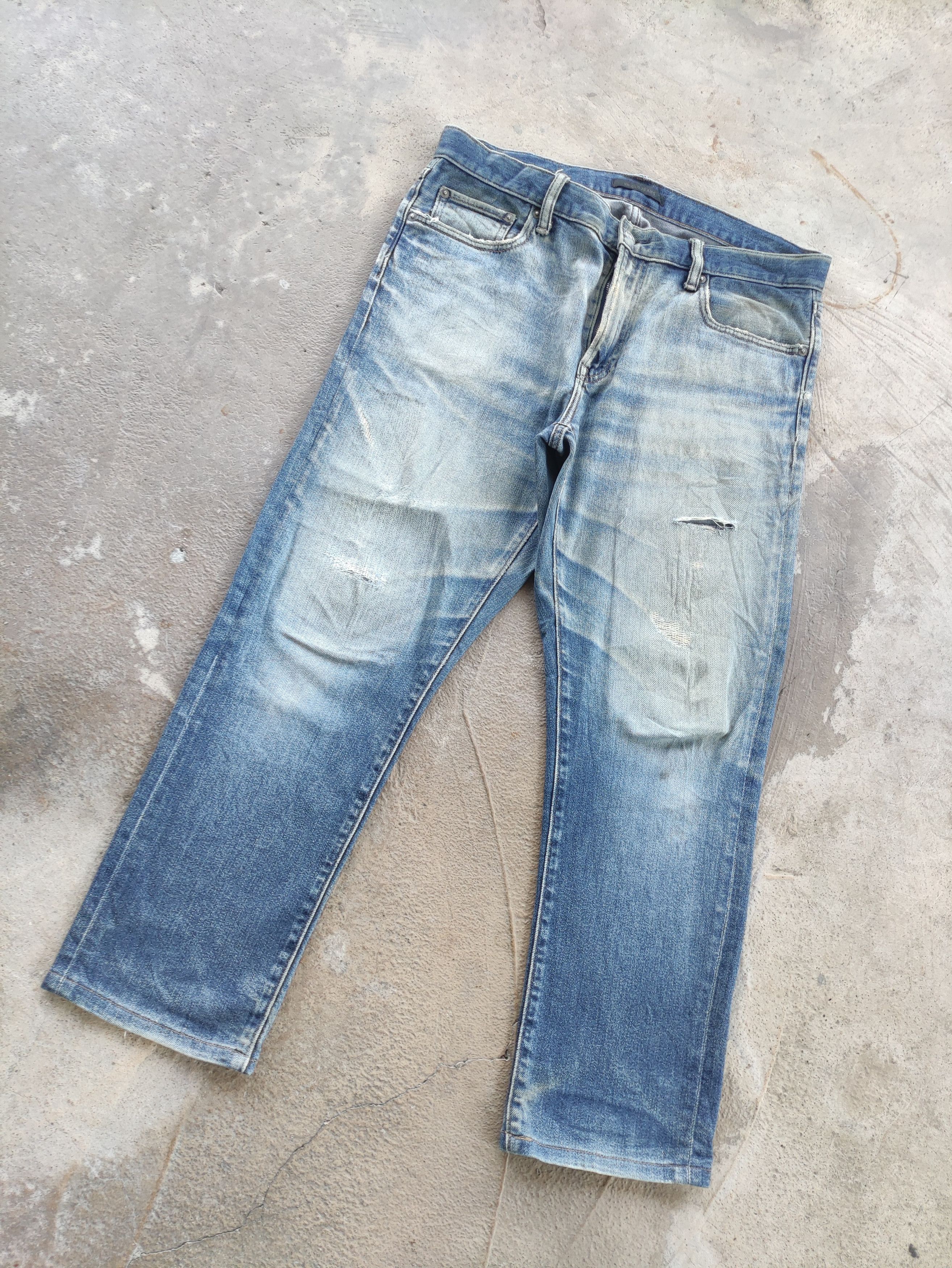 Japanese Brand Vintage Japanese Jean Distressed Faded Denim Pants Size US 37 - 2 Thumbnail