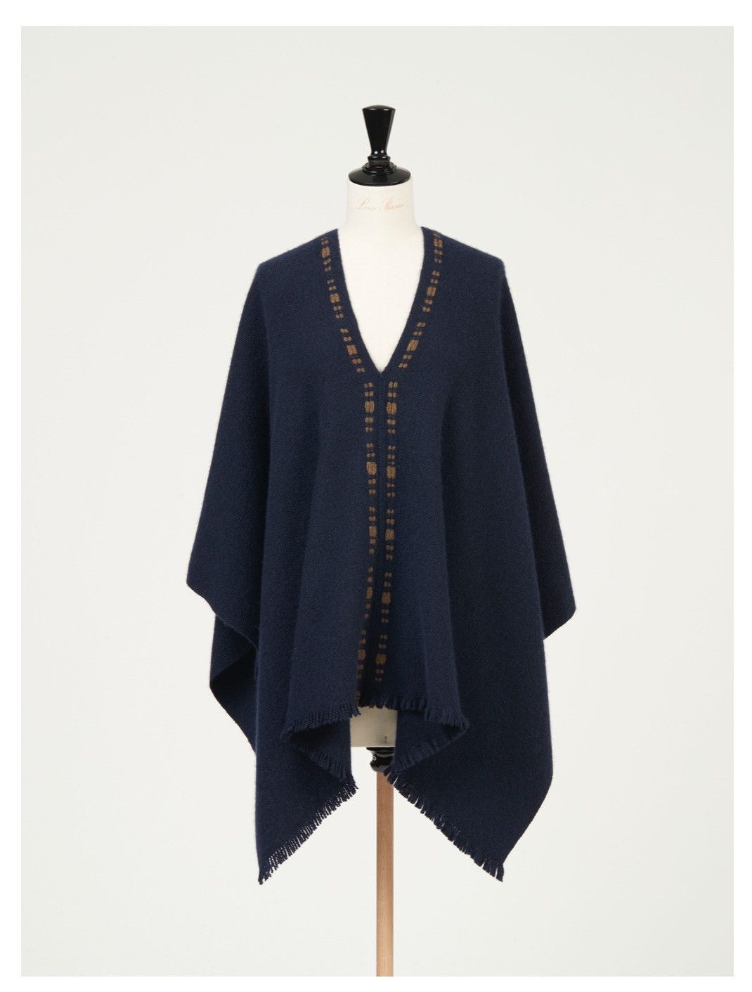 Loro Piana o1srvl11e0125 FAO1051 Size: OS/ Short Poncho in Navy Blue Size ONE SIZE - 1 Thumbnail