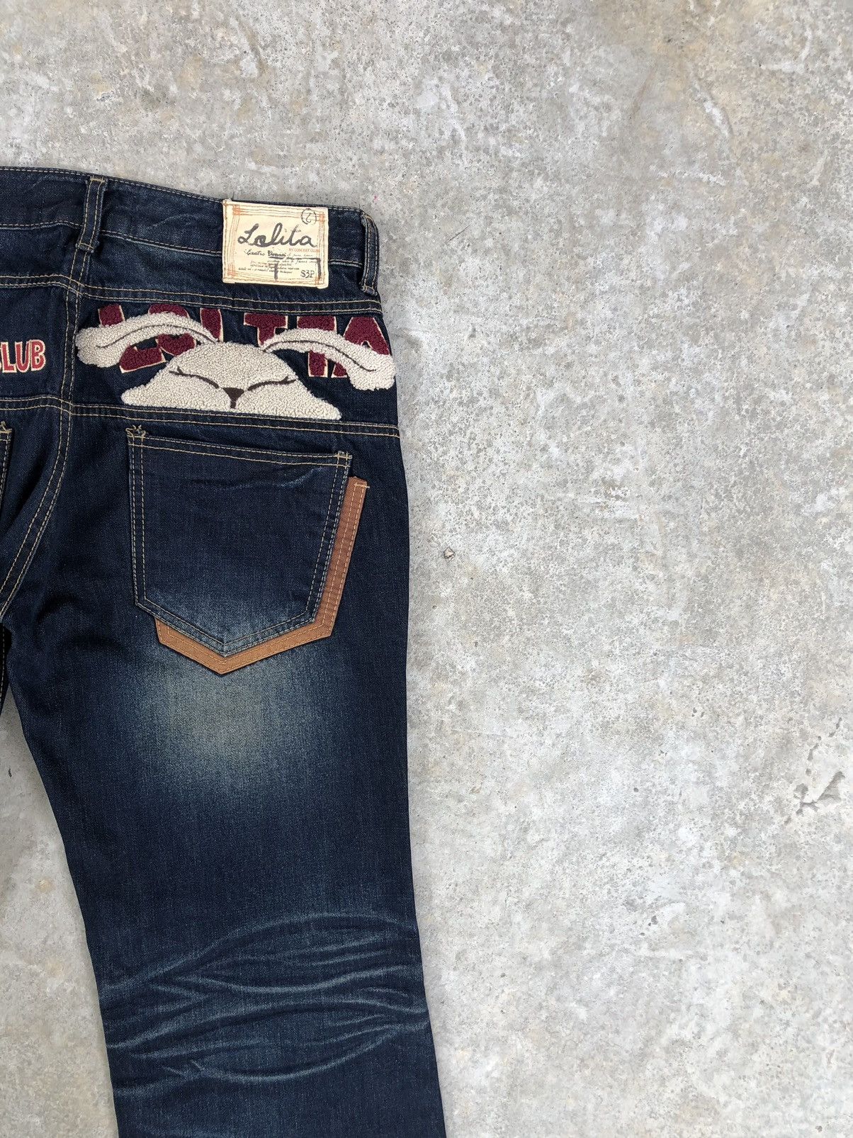 Japanese Brand Yoshitomo Nara Lolita Smile Distressed Jeans Size US 34 / EU 50 - 10 Thumbnail