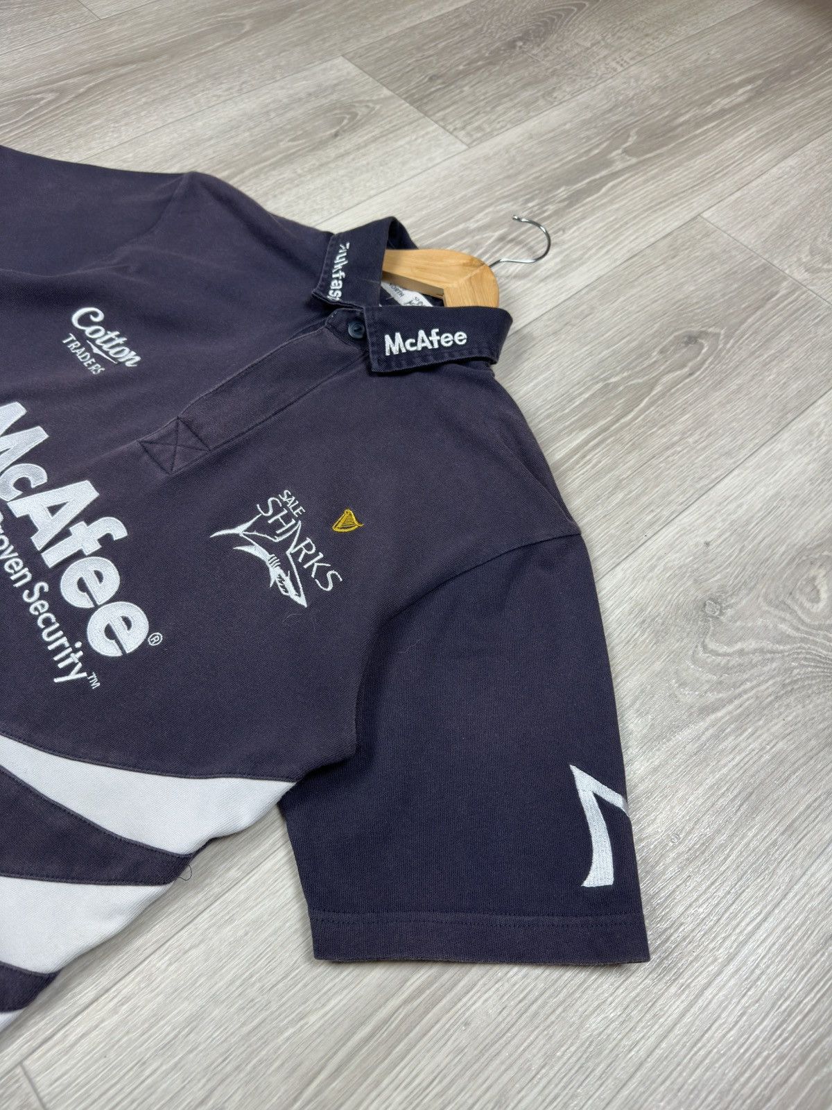 Cotton Traders Vintage Cotton Traders Sale Sharks Rugby Polo Jersey McAfee Size US S / EU 44-46 / 1 - 5 Thumbnail