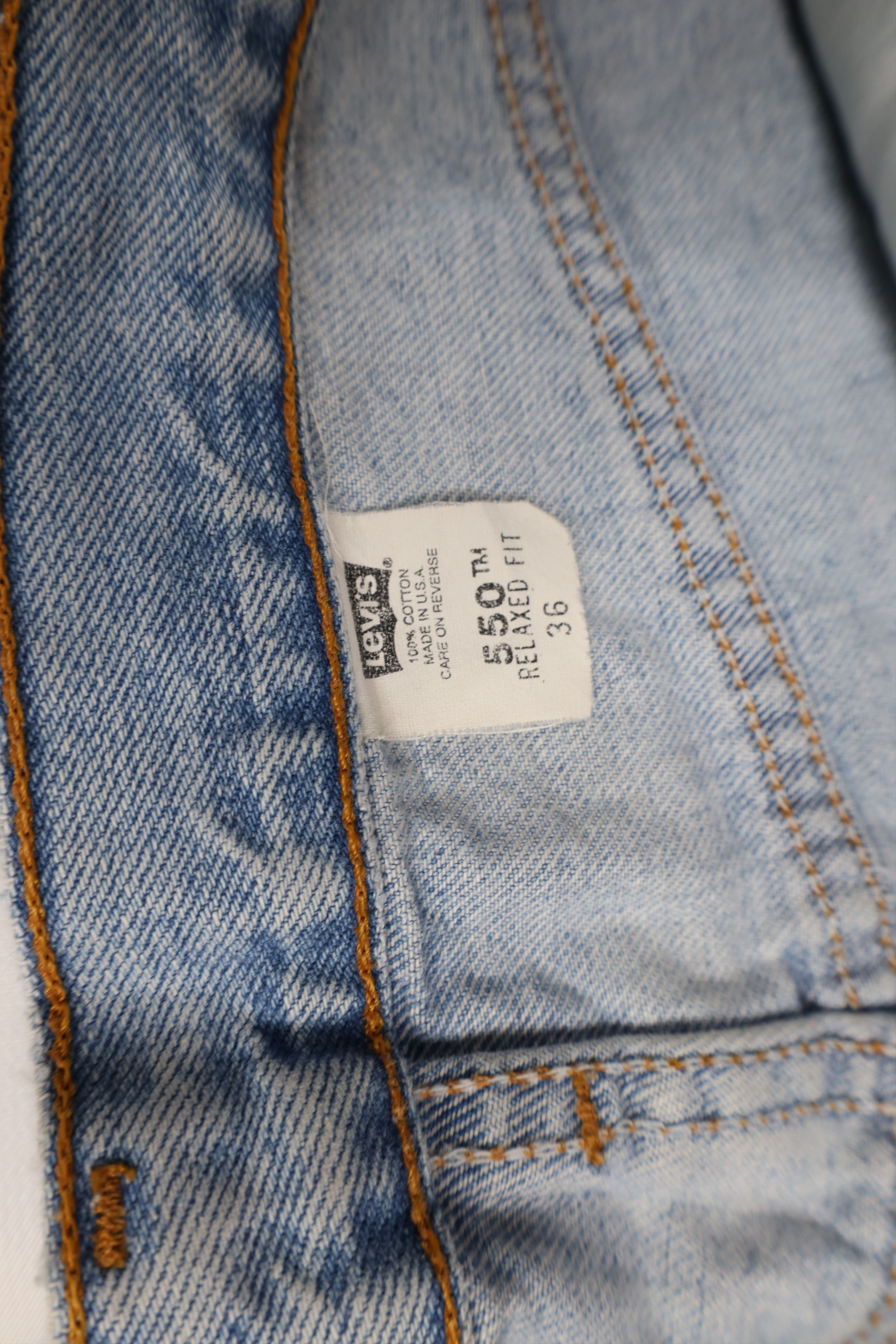 Levi's Vintage Y2K 2000 Levis 550 Relaxed Fit Denim Jean Shorts USA Size US 36 / EU 52 - 7 Thumbnail